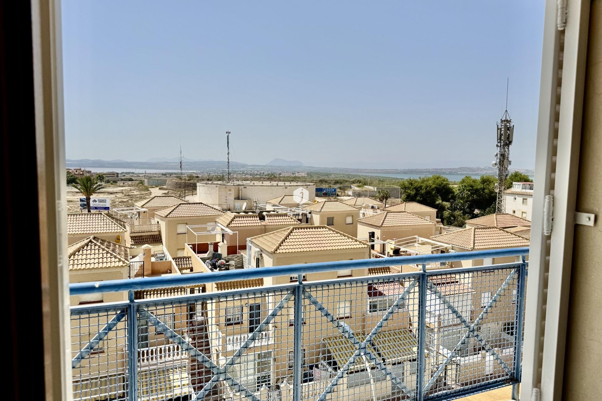 Tweedehands - Appartement / flat -
Torrevieja - Torreblanca