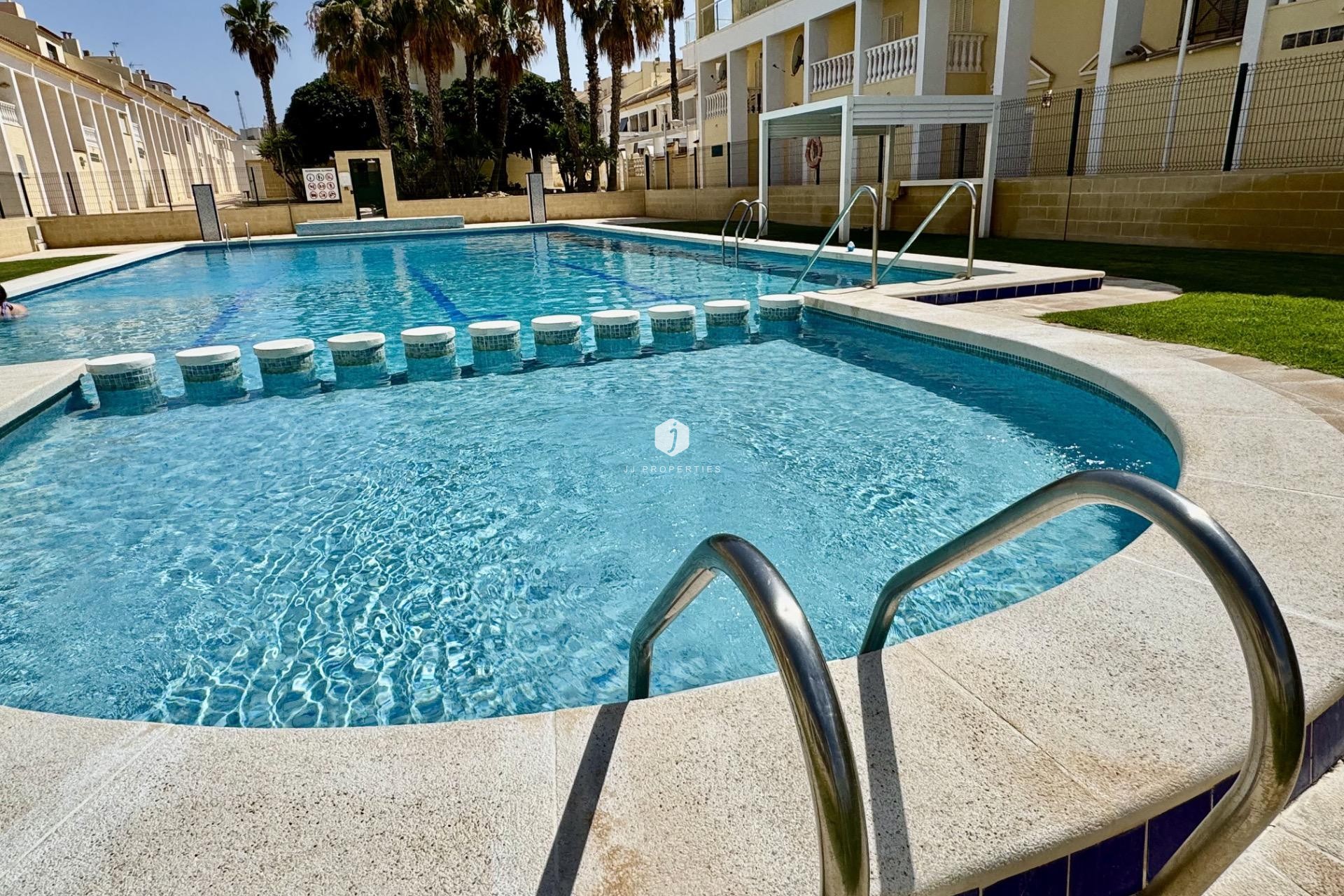 Tweedehands - Appartement / flat -
Torrevieja - Torreblanca