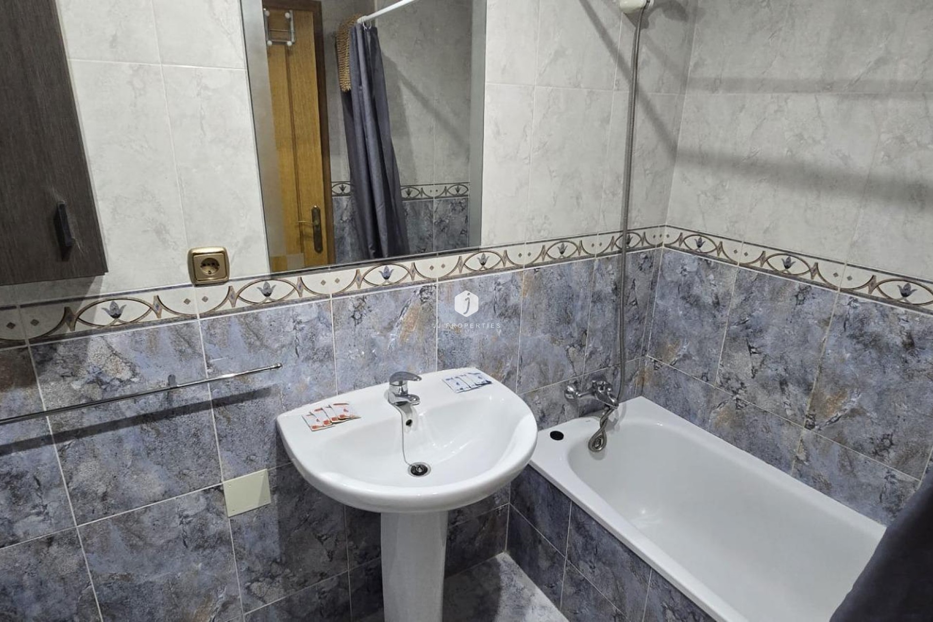 Tweedehands - Appartement / flat -
Torrevieja