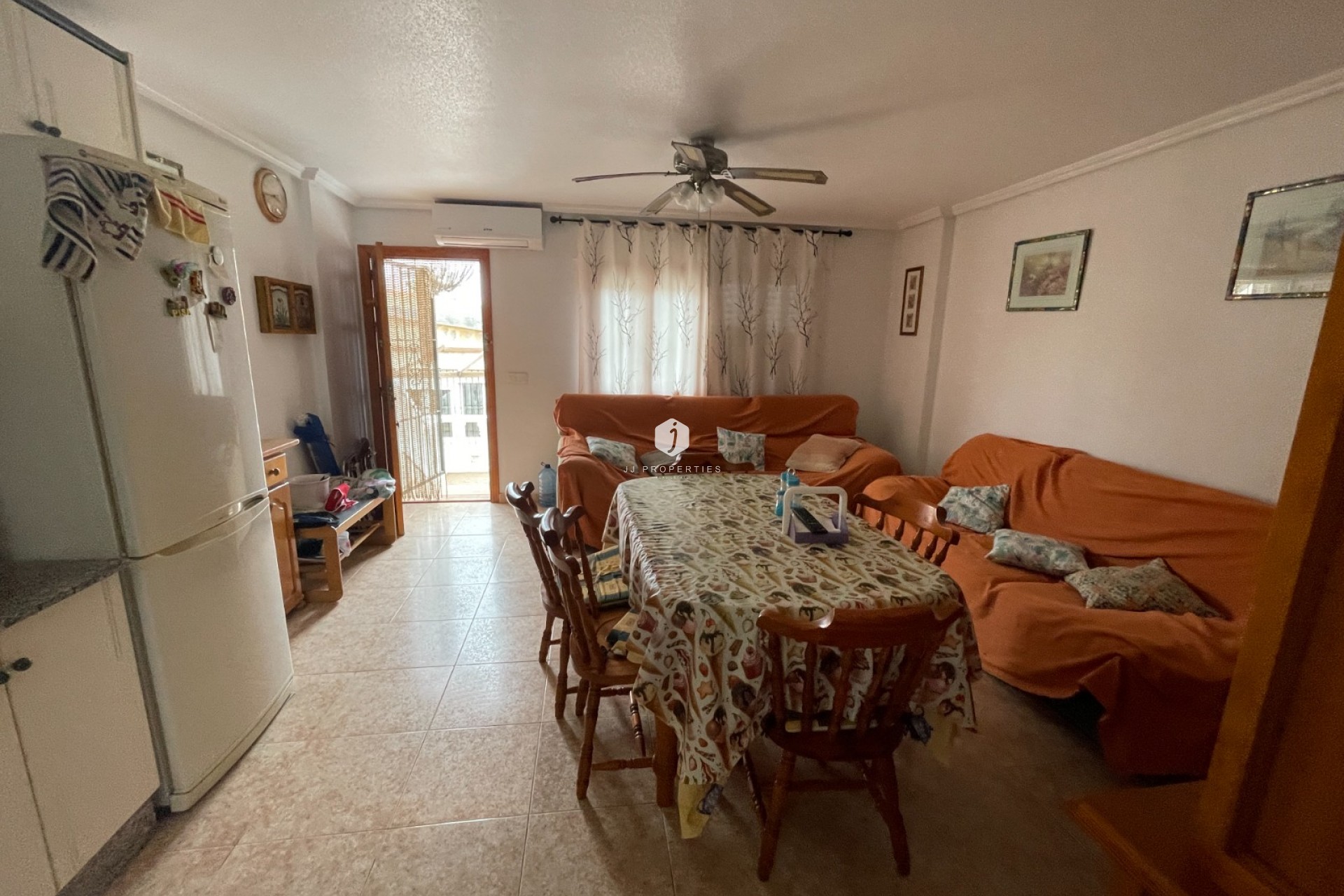 Tweedehands - Bungalow -
La Mata - Costa Blanca
