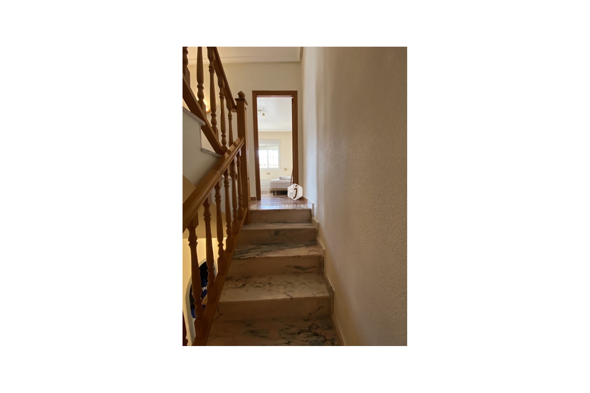 Tweedehands - Bungalow -
Lomas de Caboroig - Costa Blanca