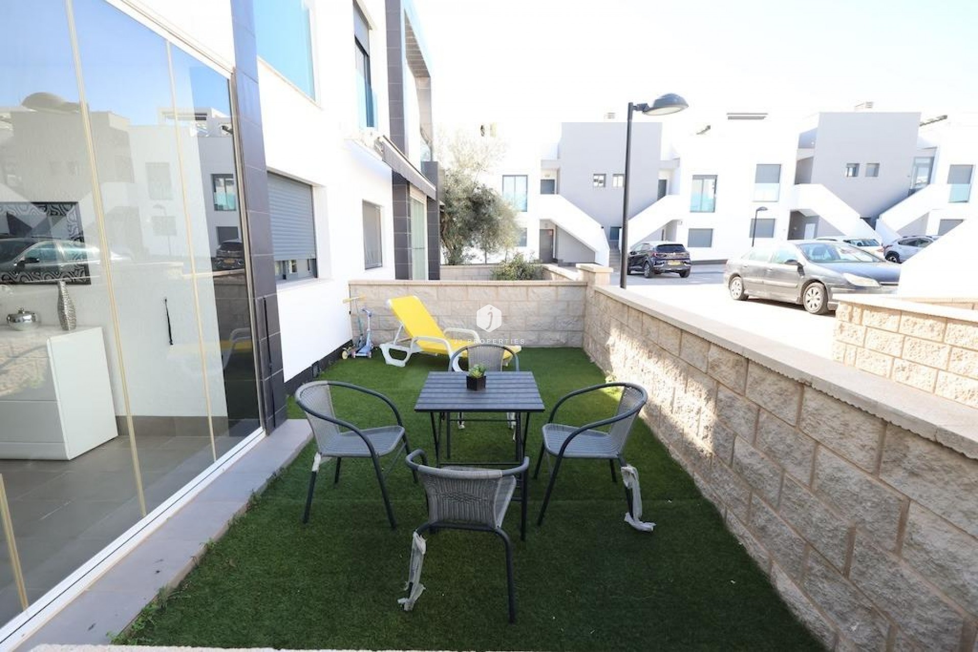 Tweedehands - Bungalow -
Orihuela Costa - Costa Blanca