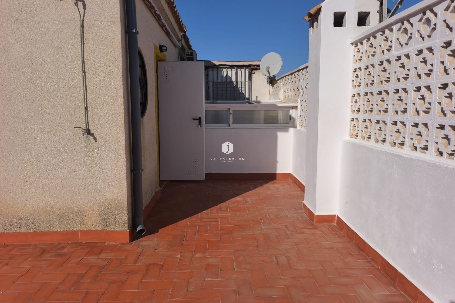 Tweedehands - Bungalow -
Orihuela Costa - Costa Blanca