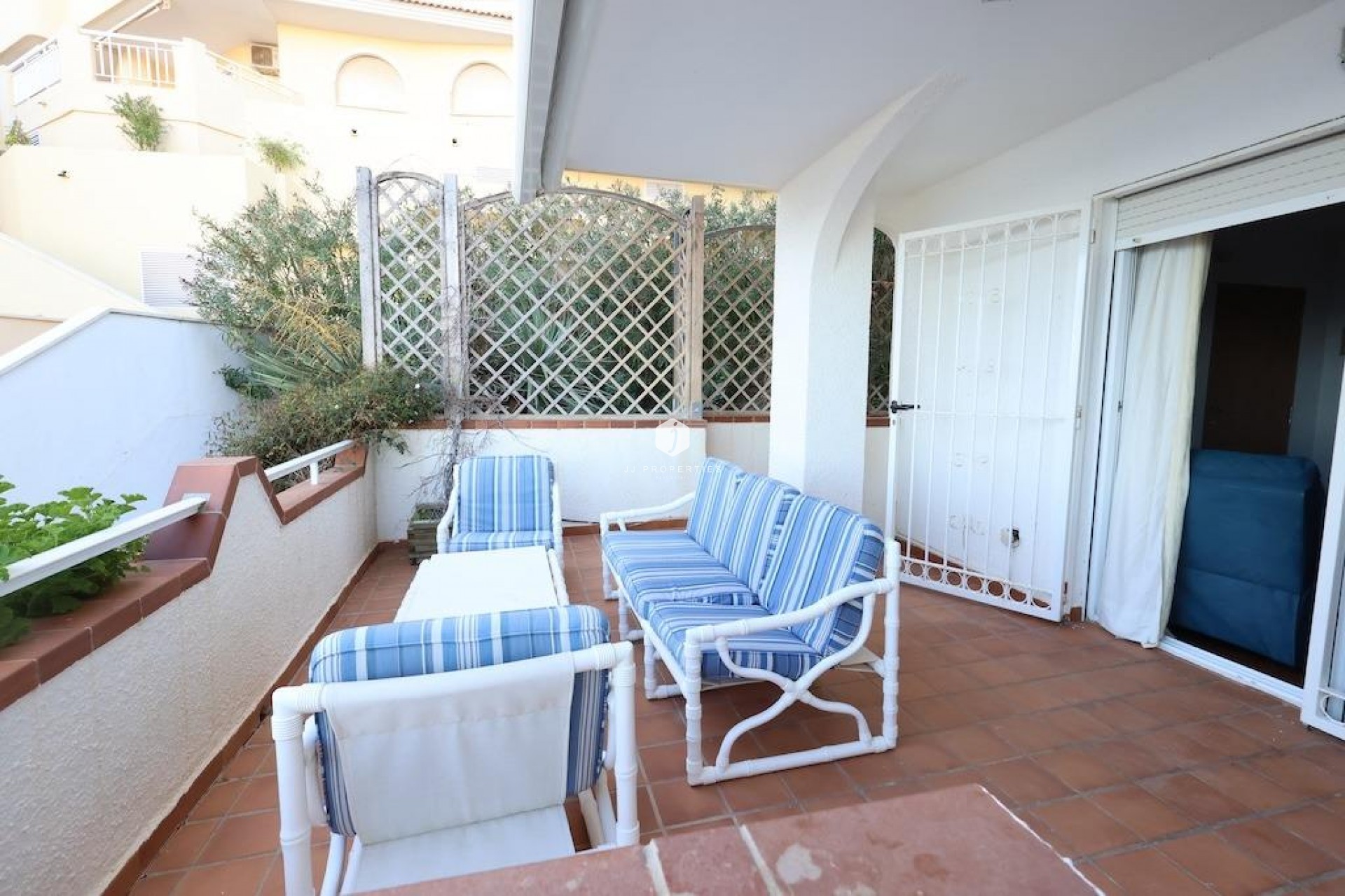 Tweedehands - Bungalow -
Orihuela Costa - Costa Blanca