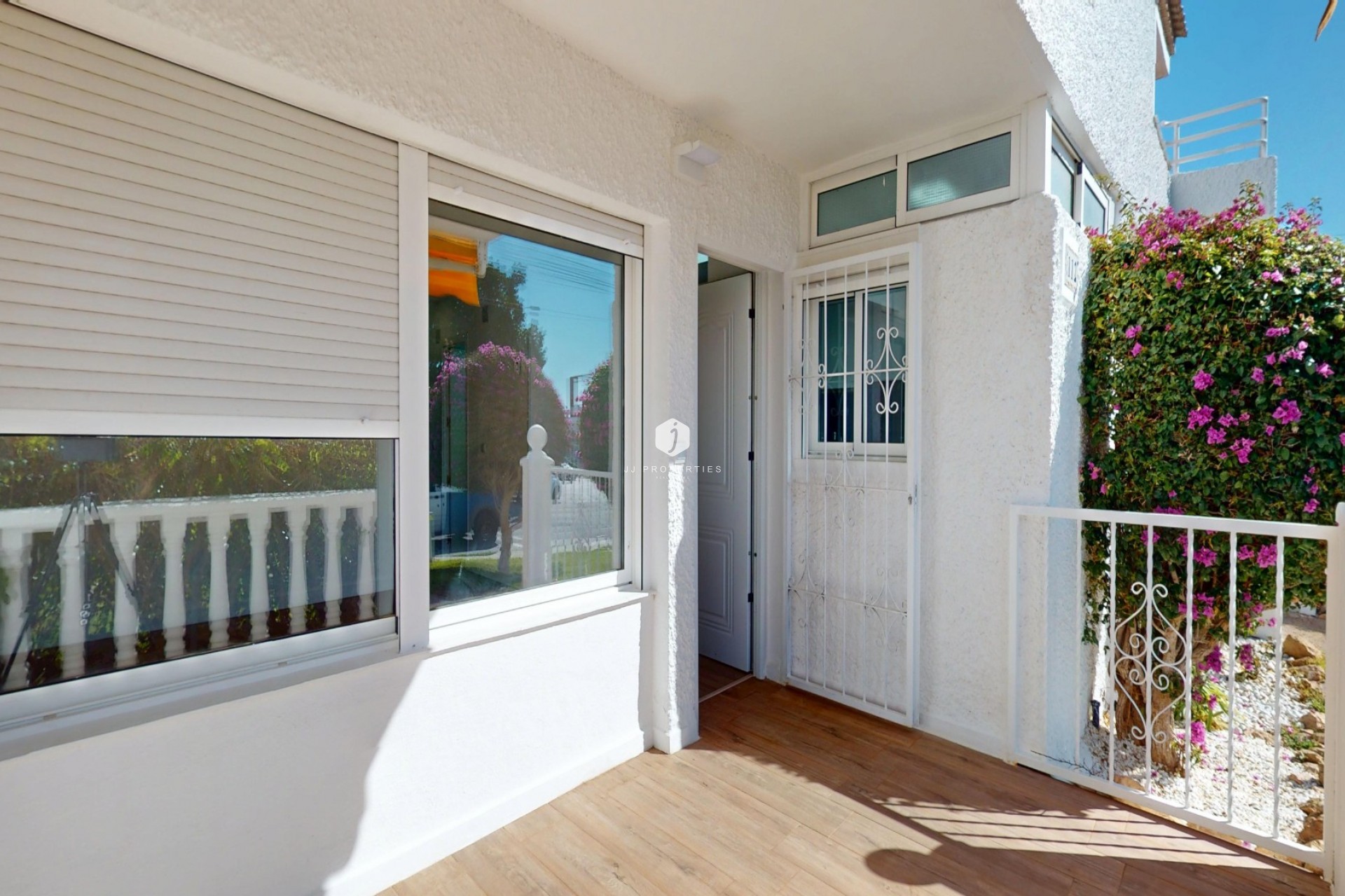 Tweedehands - Bungalow -
Orihuela Costa - Costa Blanca