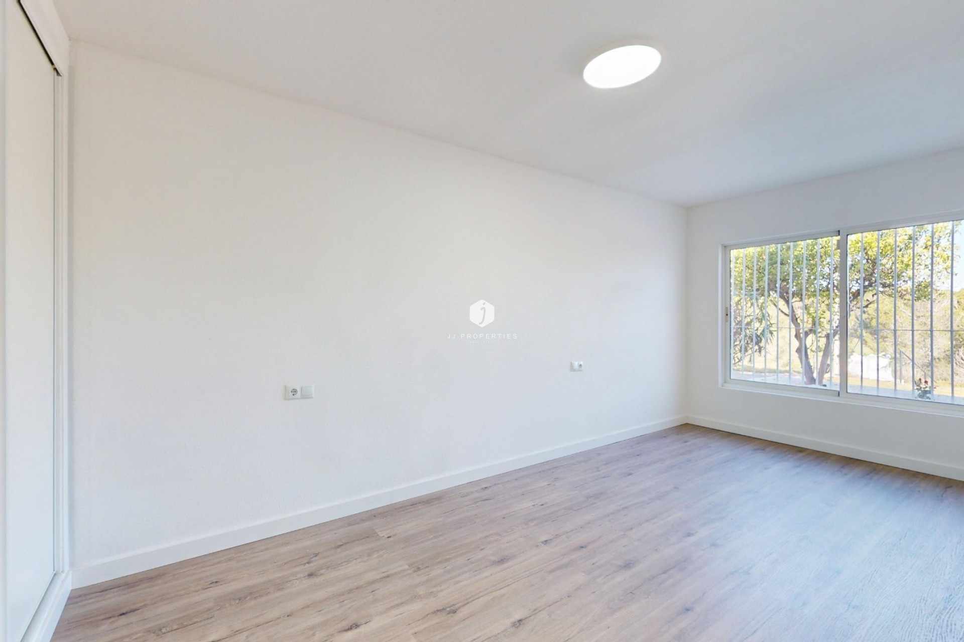 Tweedehands - Bungalow -
Orihuela Costa - Costa Blanca