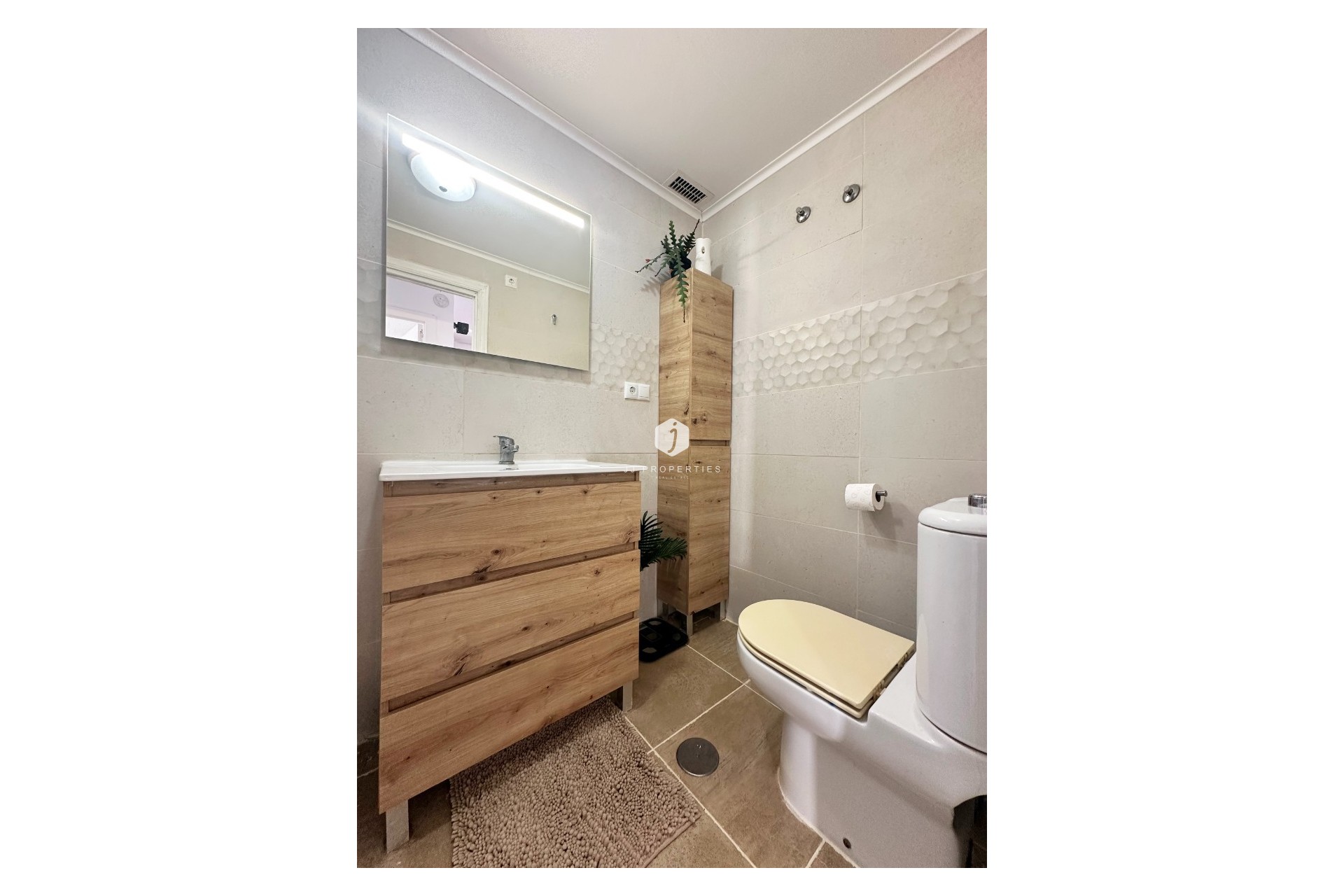 Tweedehands - Bungalow -
Orihuela Costa - Costa Blanca