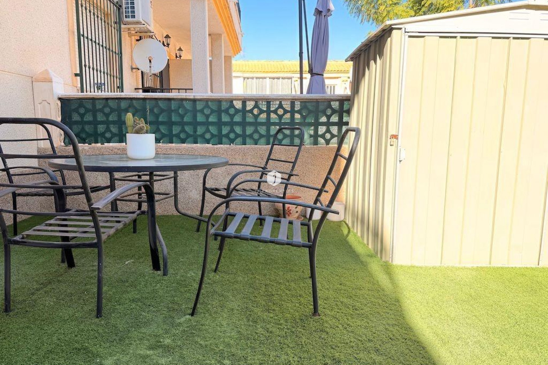 Tweedehands - Bungalow -
Orihuela Costa - Costa Blanca