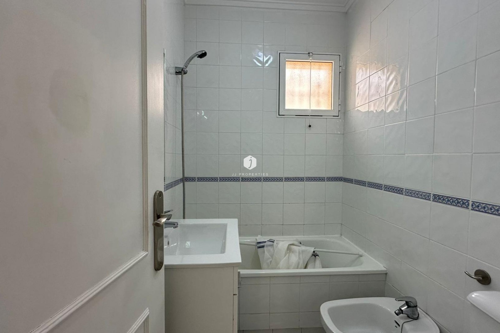 Tweedehands - Bungalow -
Orihuela Costa - Los Almendros-la Florida