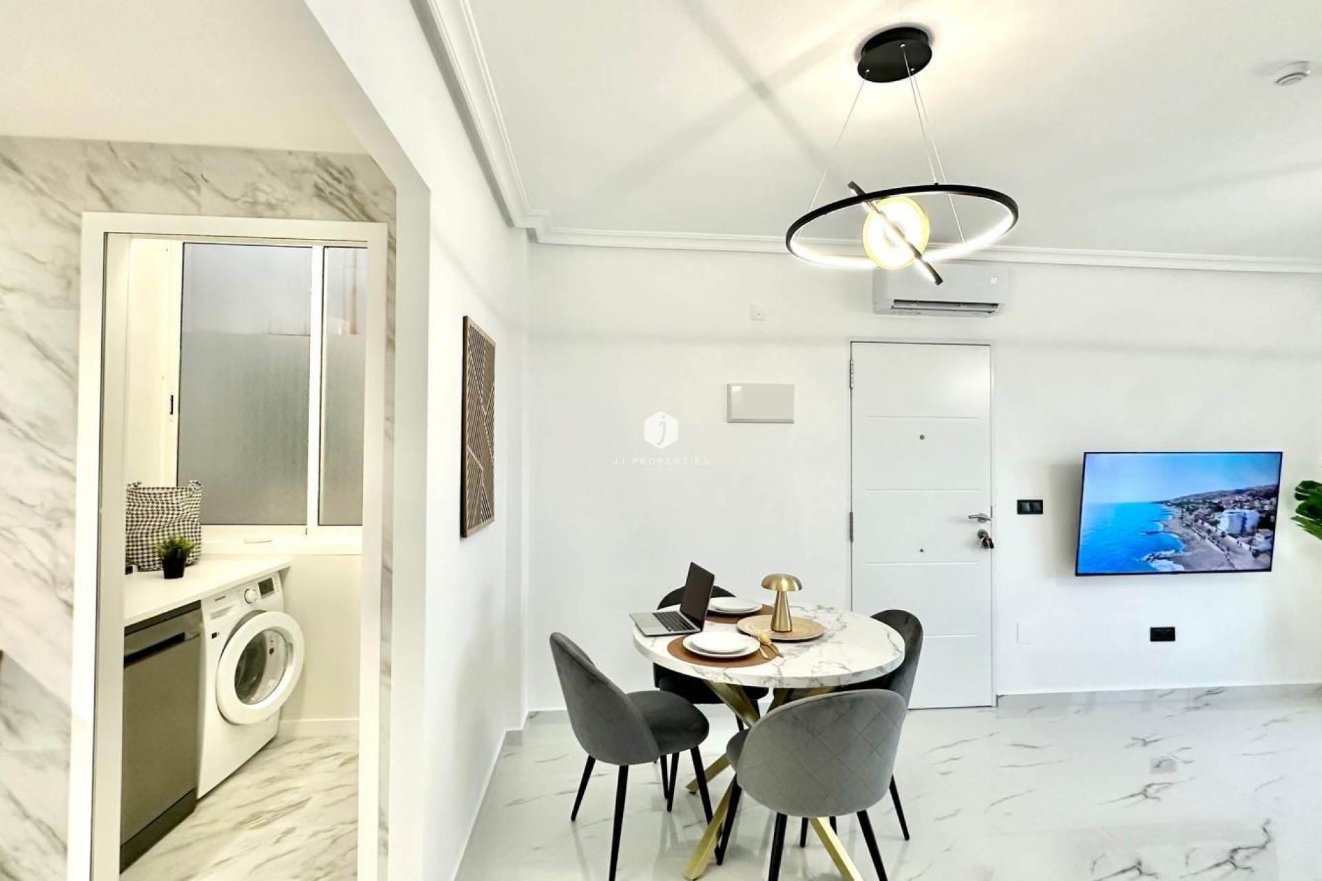 Tweedehands - Bungalow -
Orihuela Costa - Playa Flamenca Norte