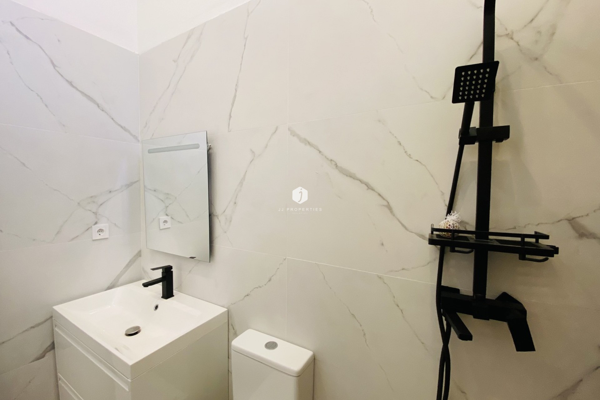 Tweedehands - Bungalow -
Playa Flamenca - Costa Blanca