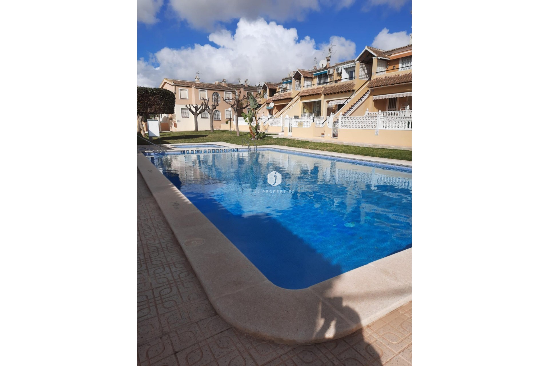 Tweedehands - Bungalow -
San Miguel de Salinas - Costa Blanca Sur