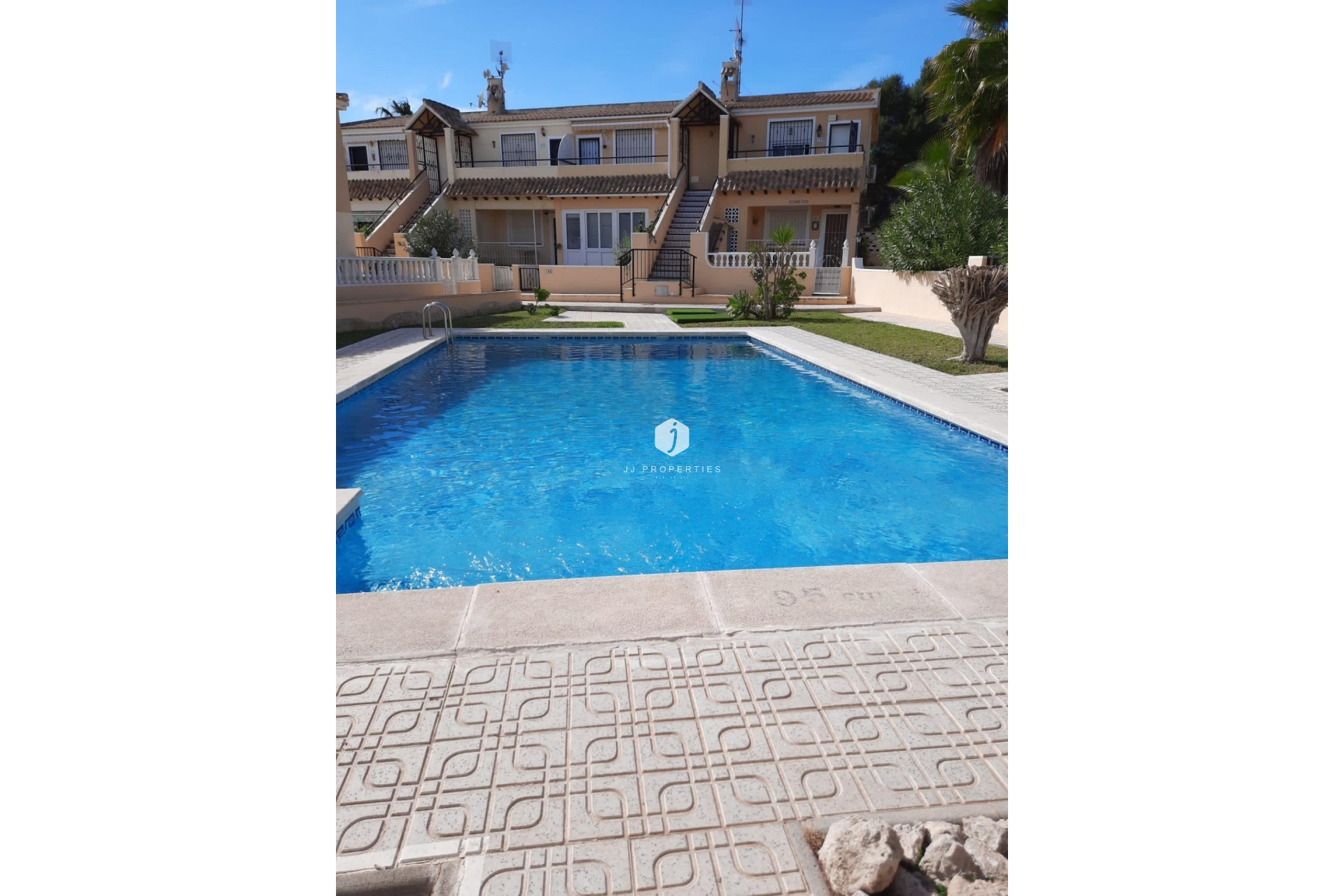 Tweedehands - Bungalow -
San Miguel de Salinas - Costa Blanca Sur