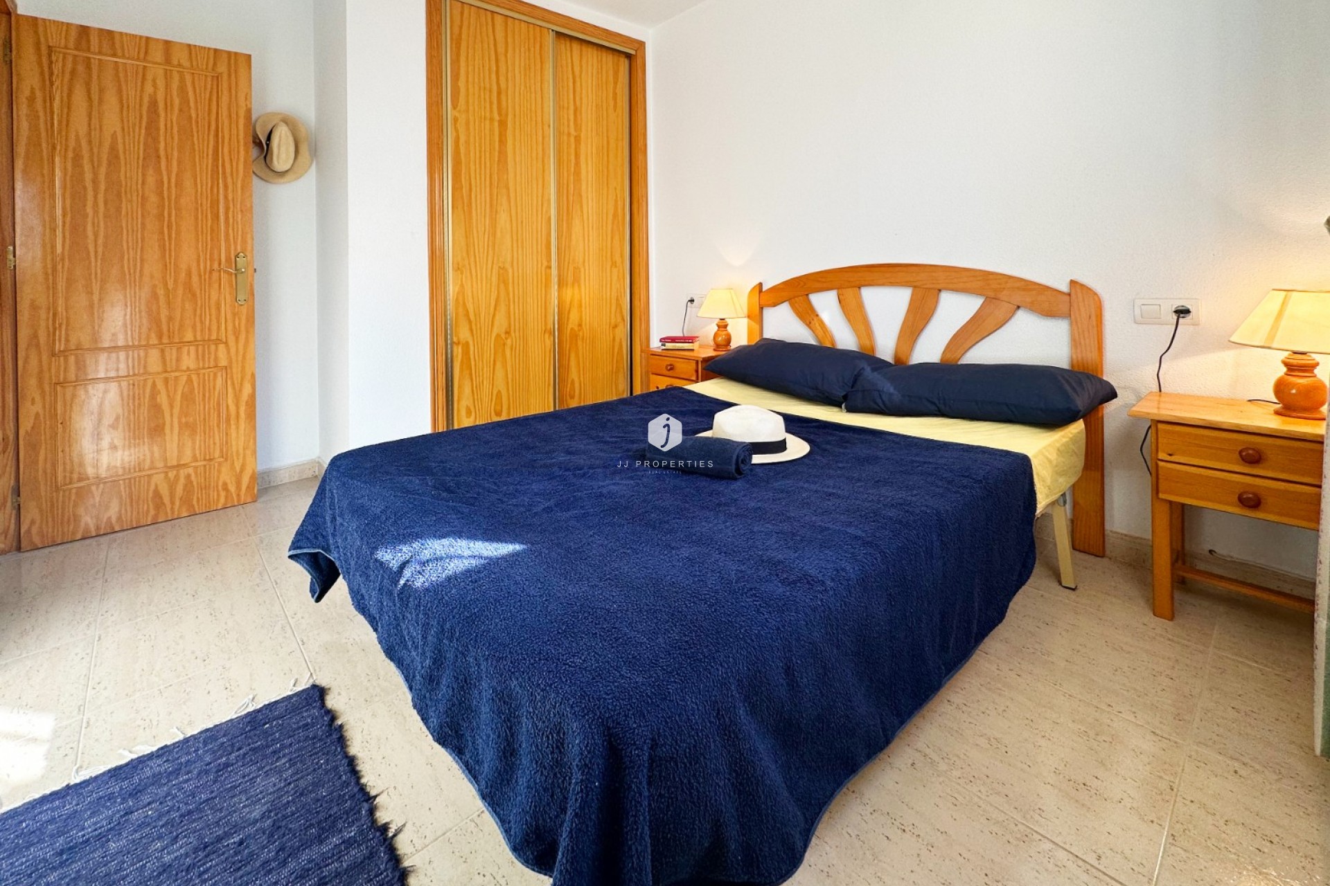 Tweedehands - Bungalow -
San Miguel de Salinas - Inland