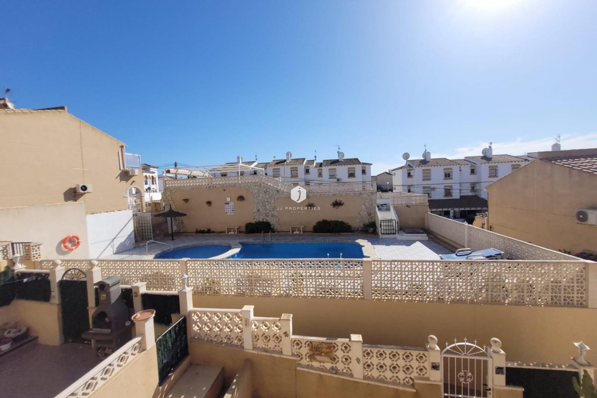 Tweedehands - Bungalow -
San Miguel de Salinas - Inland