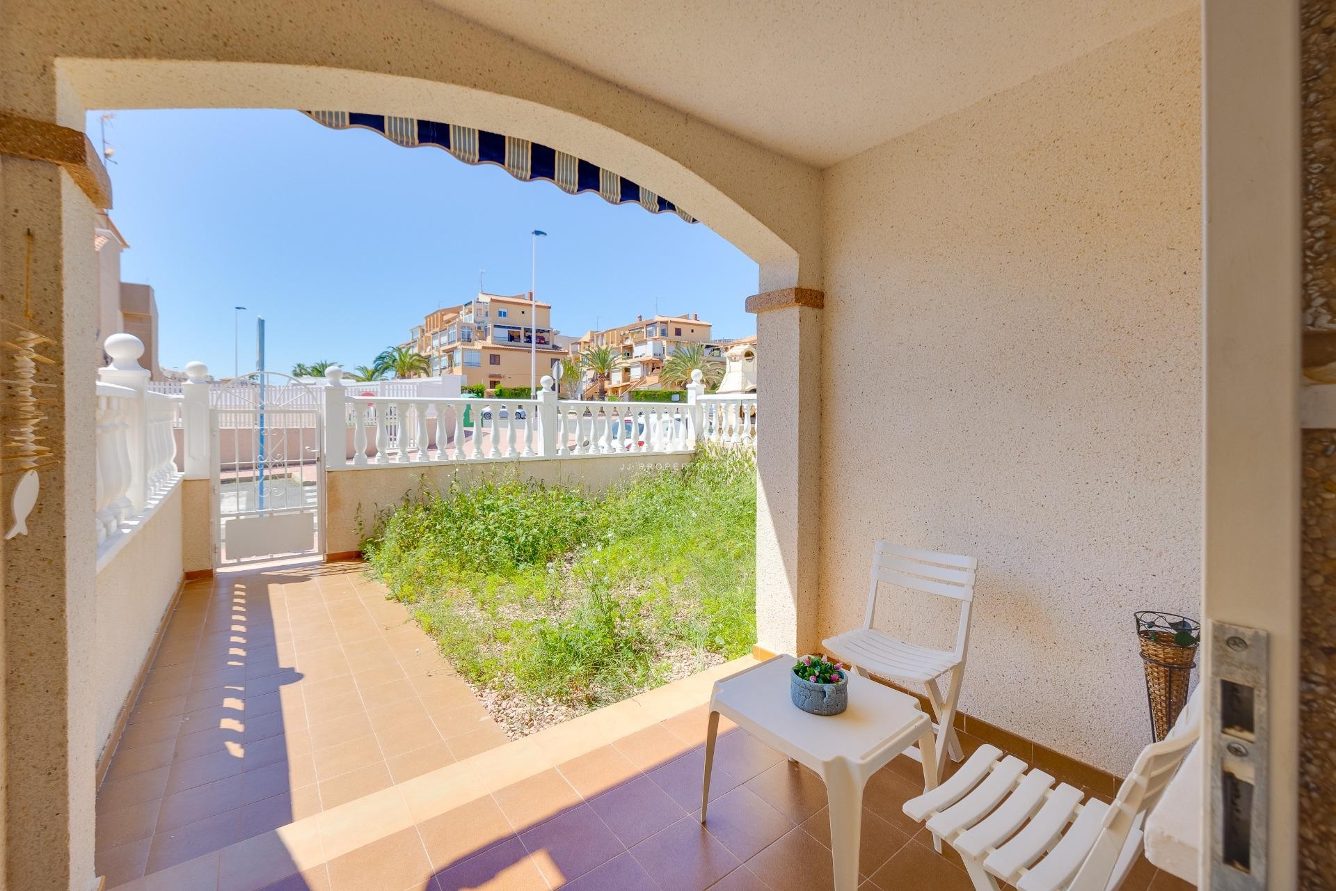 Tweedehands - Bungalow -
Torrevieja - Aguas Nuevas 1