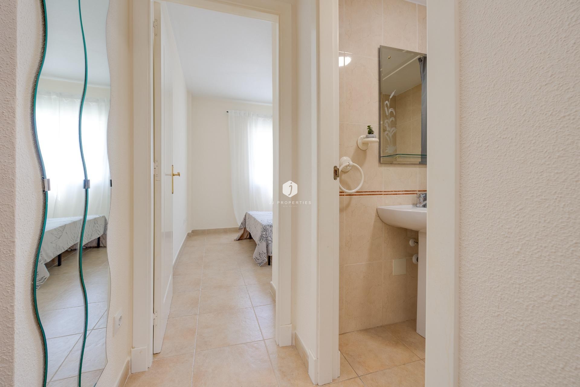 Tweedehands - Bungalow -
Torrevieja - Aguas Nuevas 1