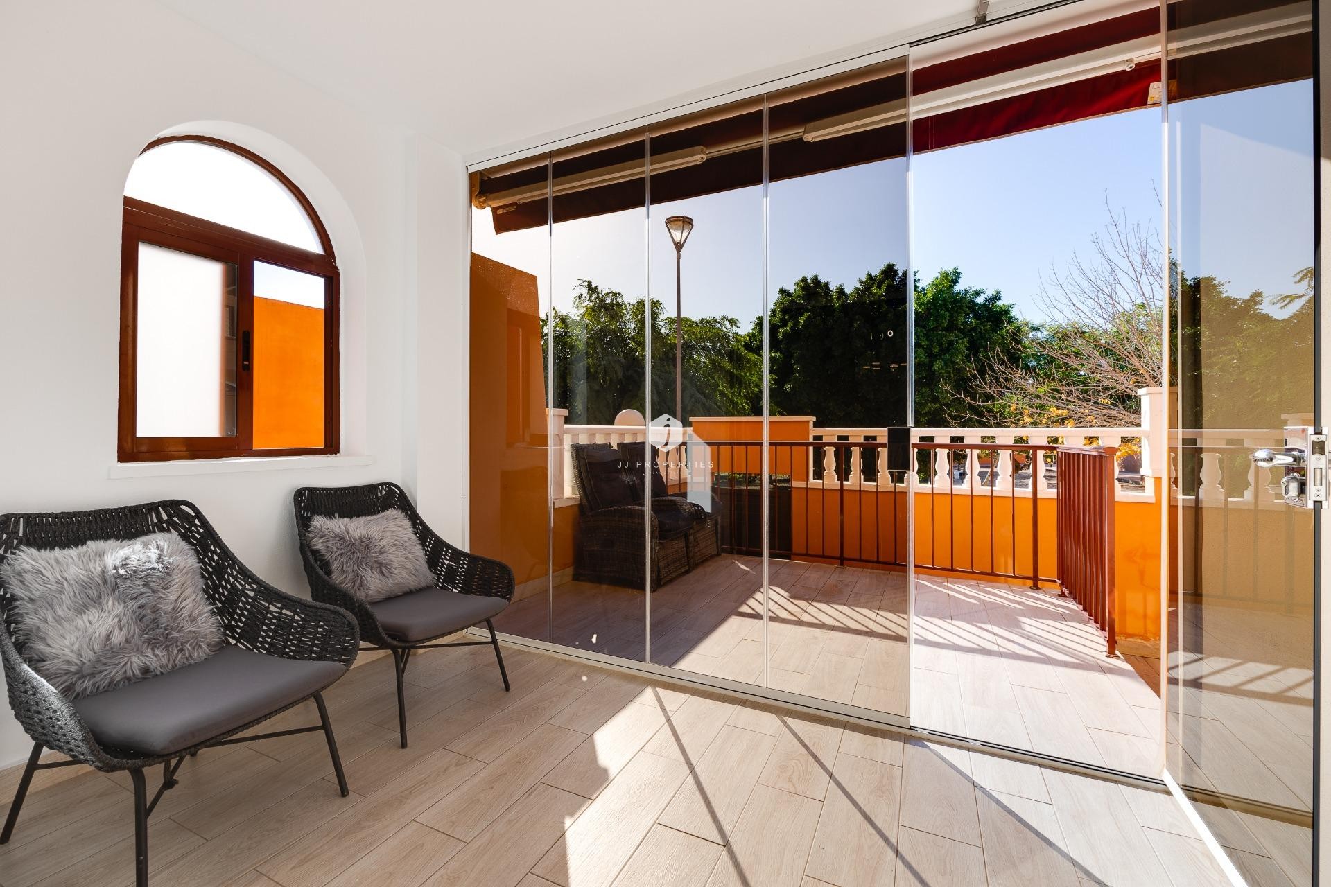 Tweedehands - Bungalow -
Torrevieja - aguas nuevas