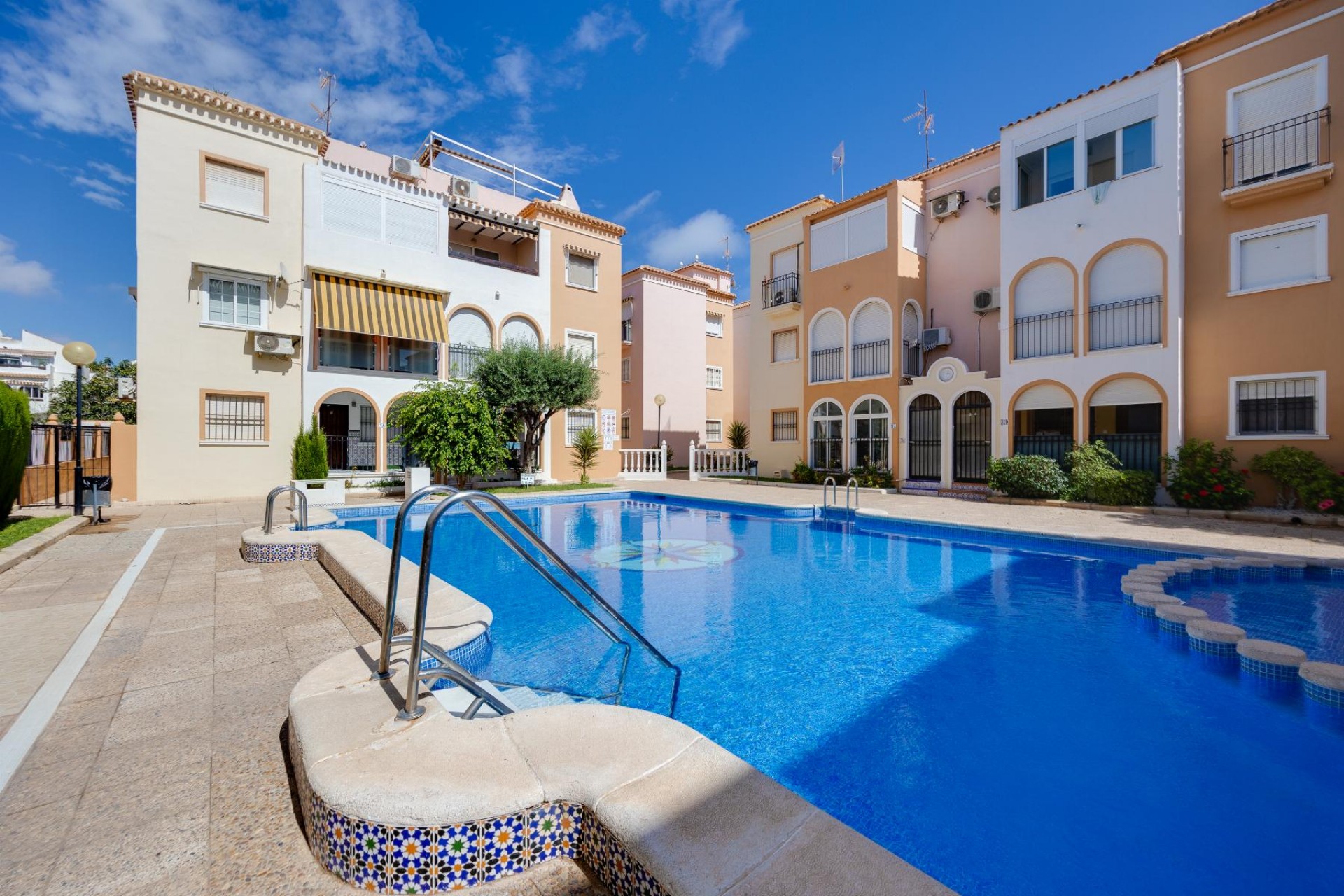 Tweedehands - Bungalow -
Torrevieja - Costa Blanca