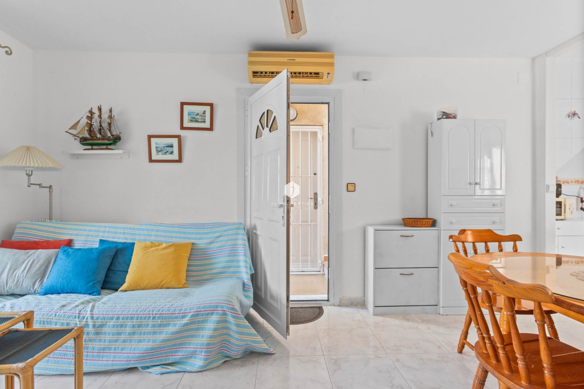 Tweedehands - Bungalow -
Torrevieja - Costa Blanca