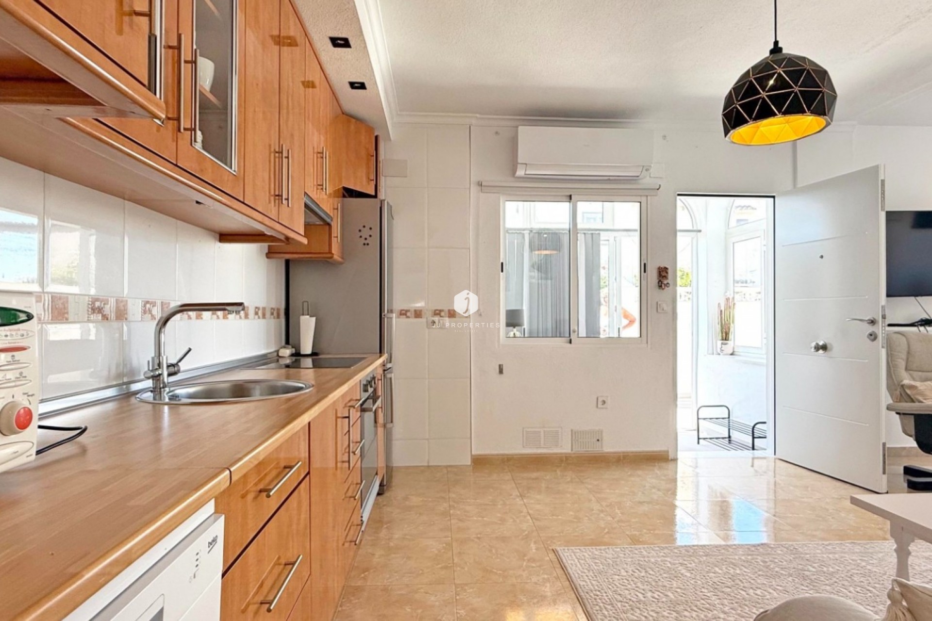 Tweedehands - Bungalow -
Torrevieja - Costa Blanca