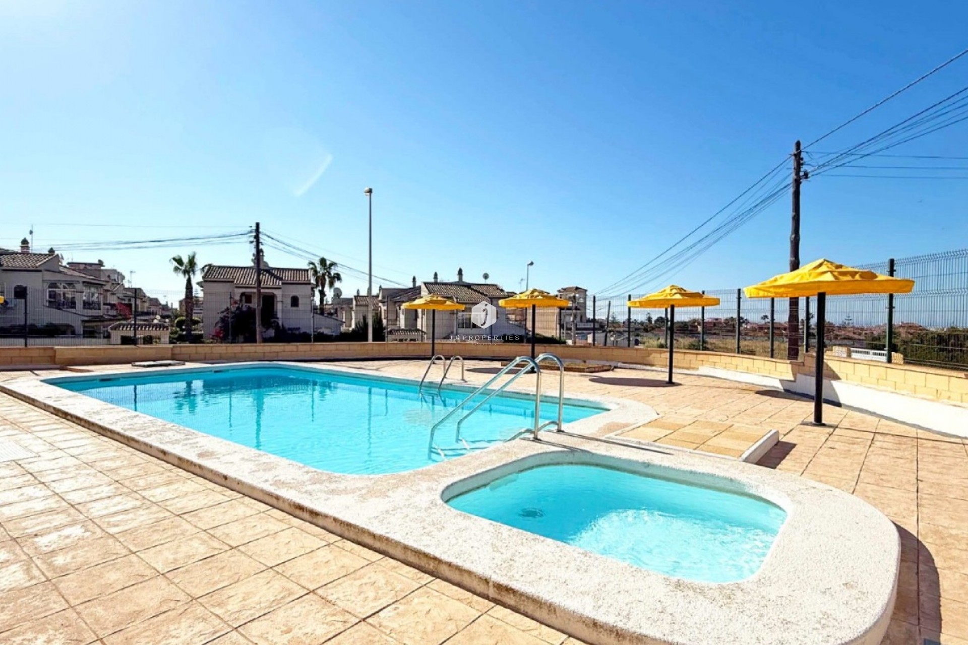 Tweedehands - Bungalow -
Torrevieja - Costa Blanca