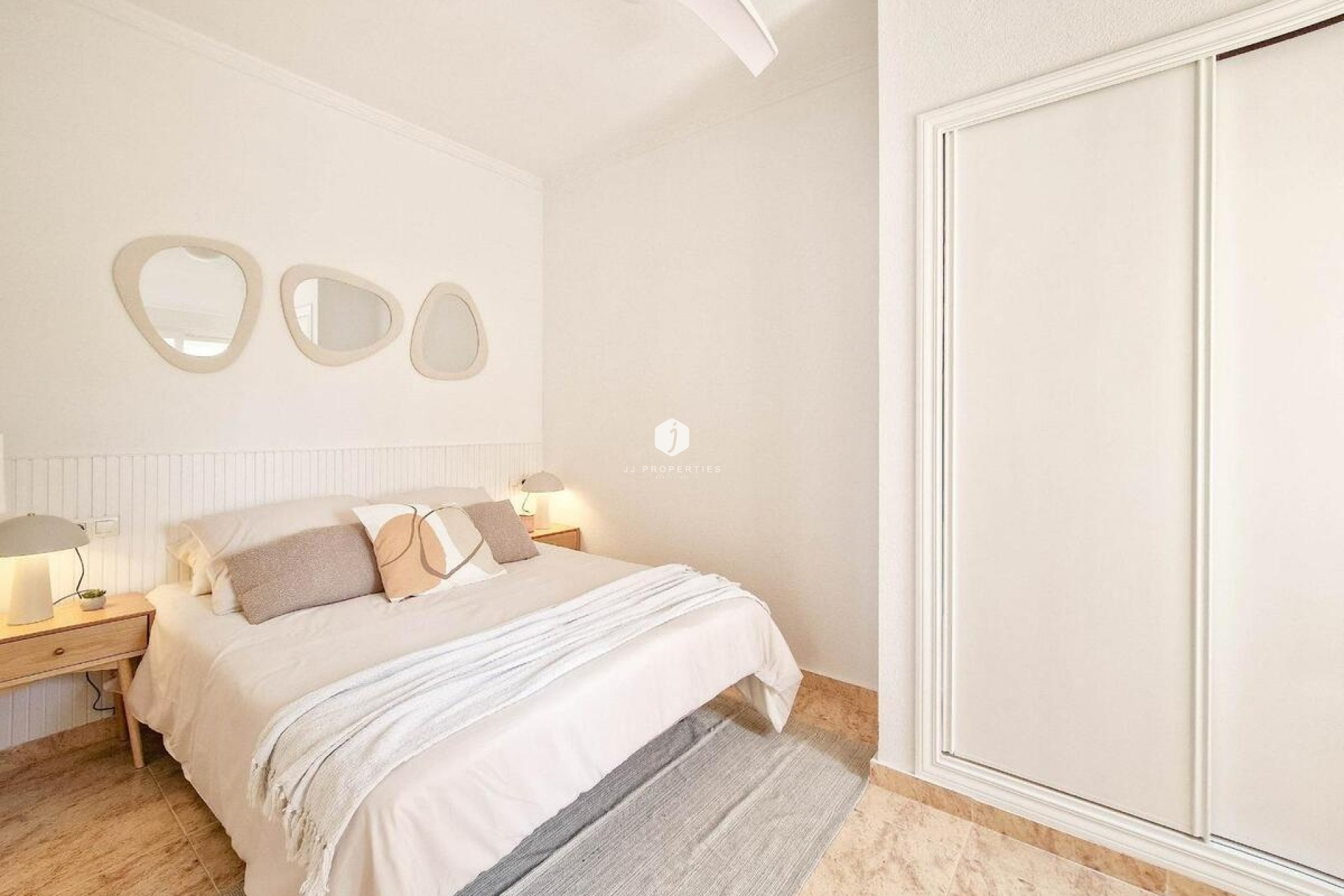 Tweedehands - Bungalow -
Torrevieja - Costa Blanca