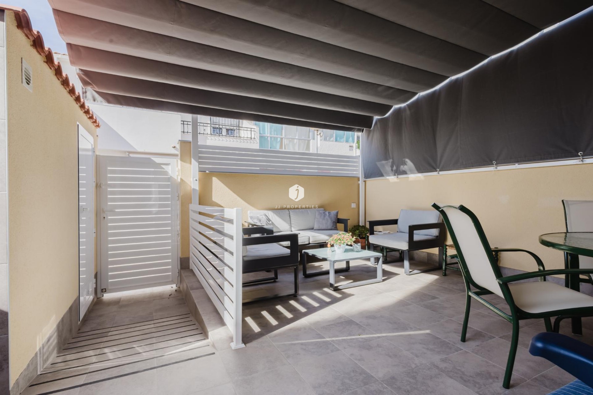 Tweedehands - Bungalow -
Torrevieja - Costa Blanca