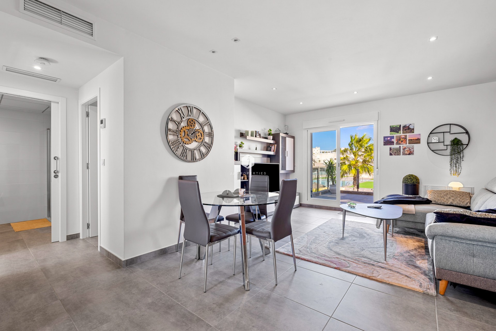 Tweedehands - Bungalow -
Torrevieja - Costa Blanca