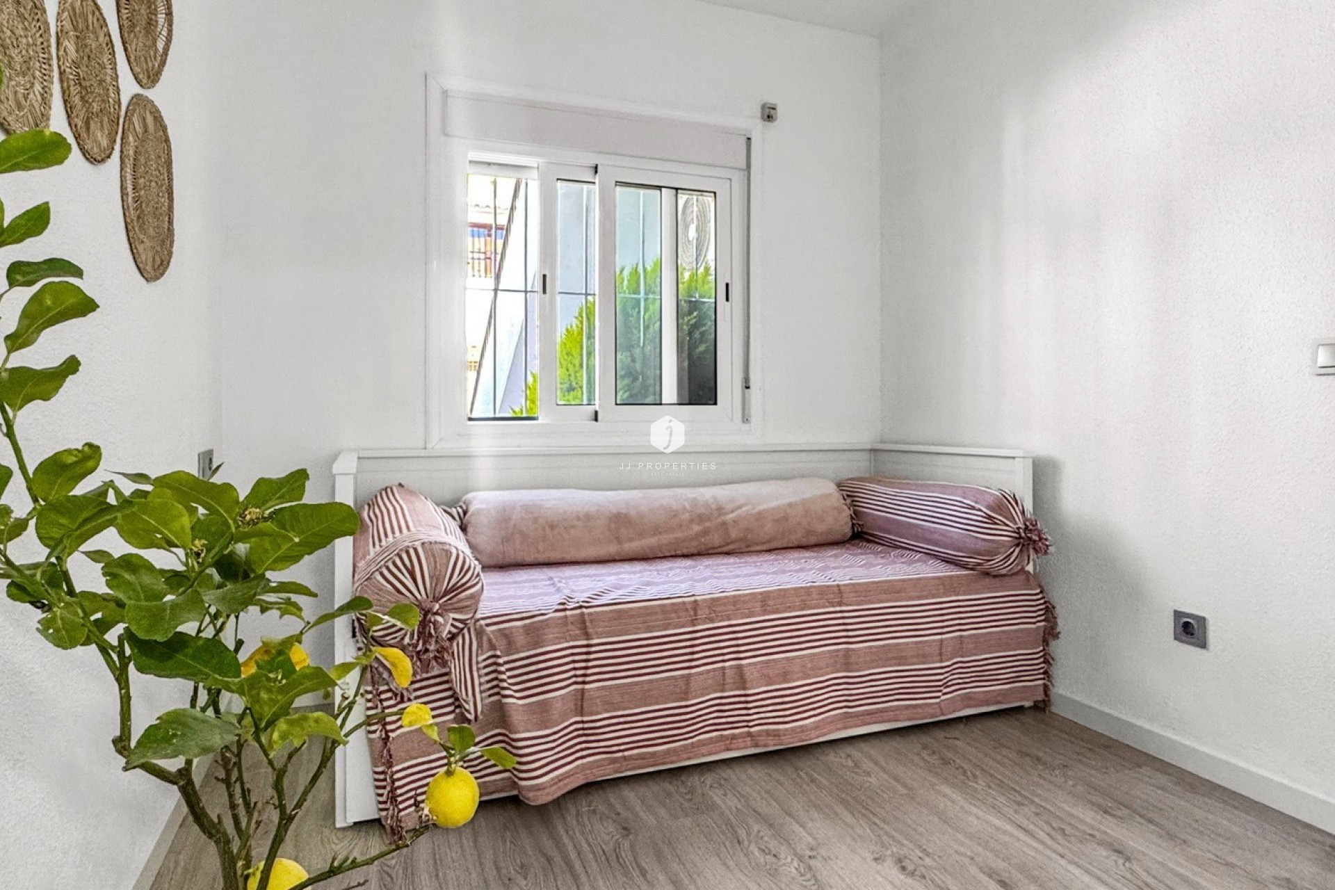 Tweedehands - Bungalow -
Torrevieja - Costa Blanca