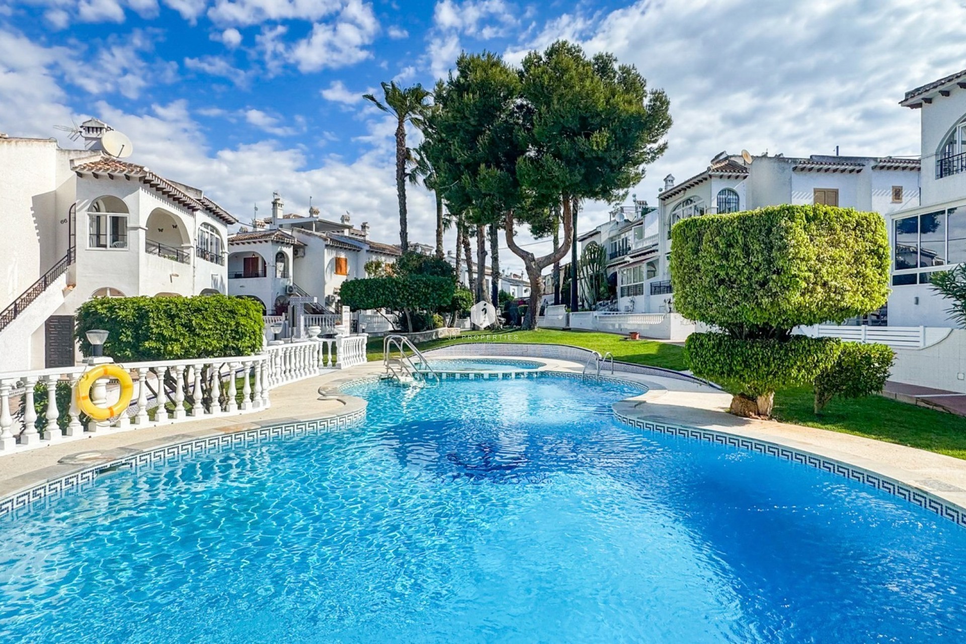 Tweedehands - Bungalow -
Torrevieja - Costa Blanca