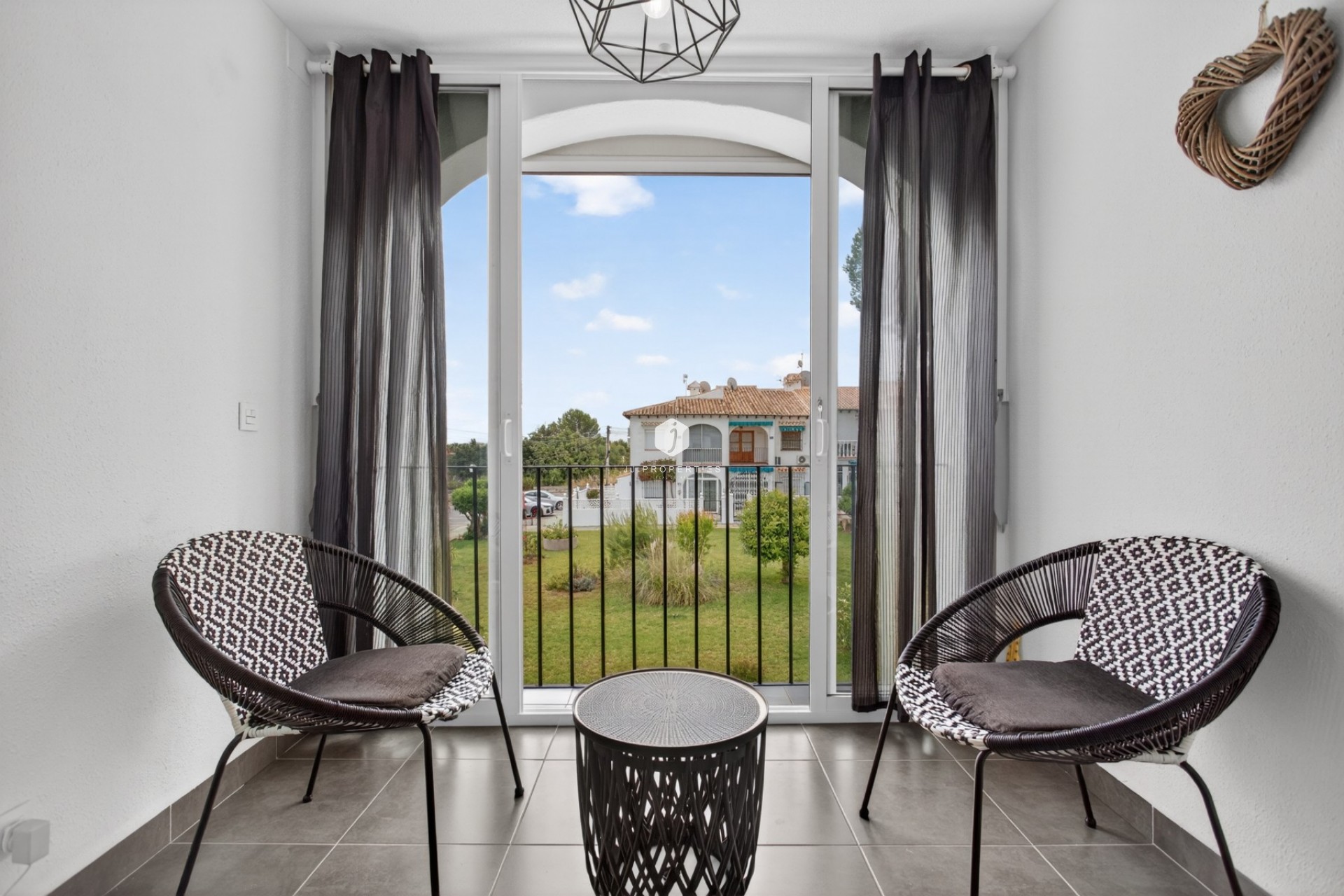 Tweedehands - Bungalow -
Torrevieja - Costa Blanca