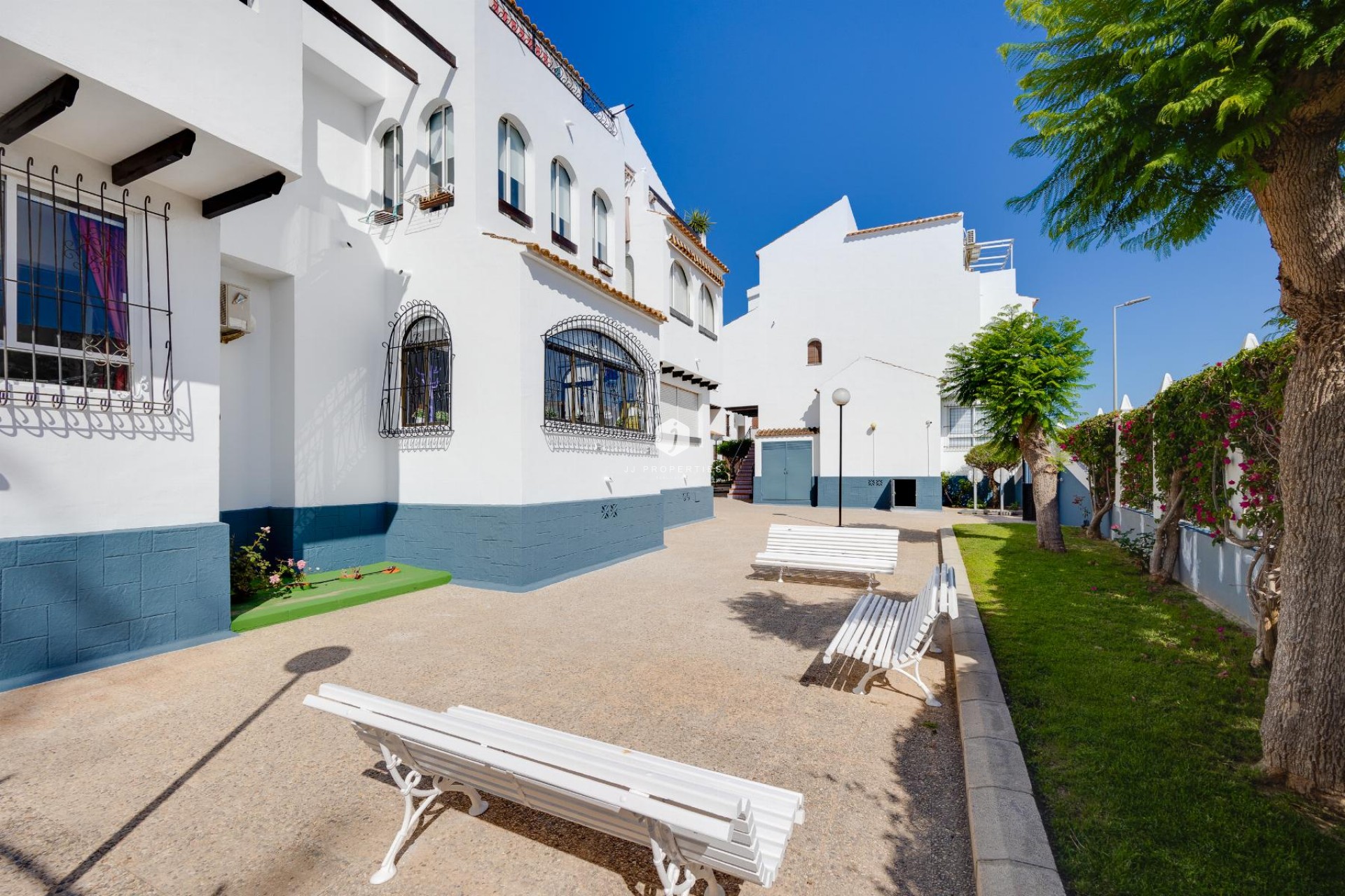 Tweedehands - Bungalow -
Torrevieja - Costa Blanca