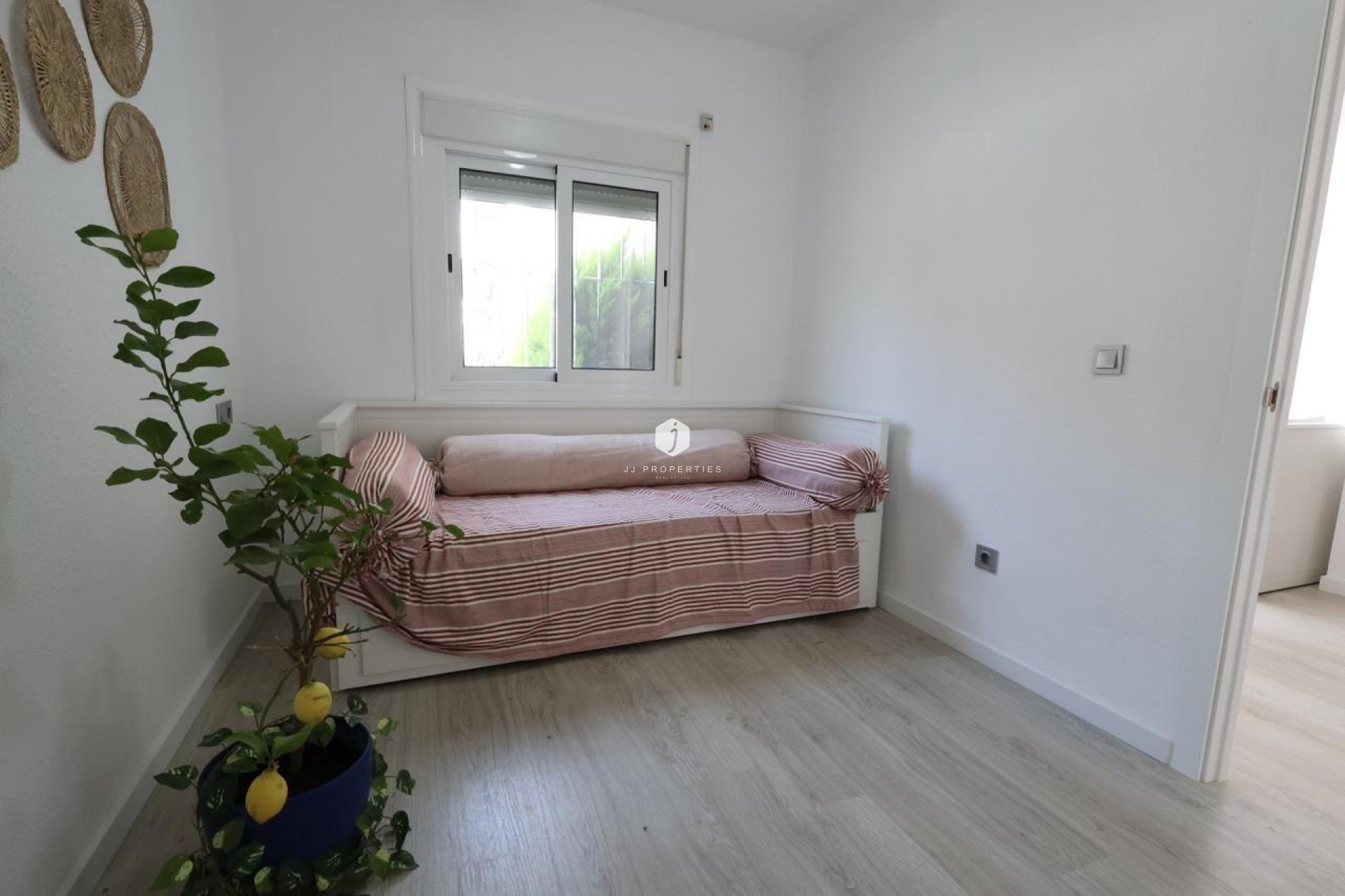 Tweedehands - Bungalow -
Torrevieja - Costa Blanca
