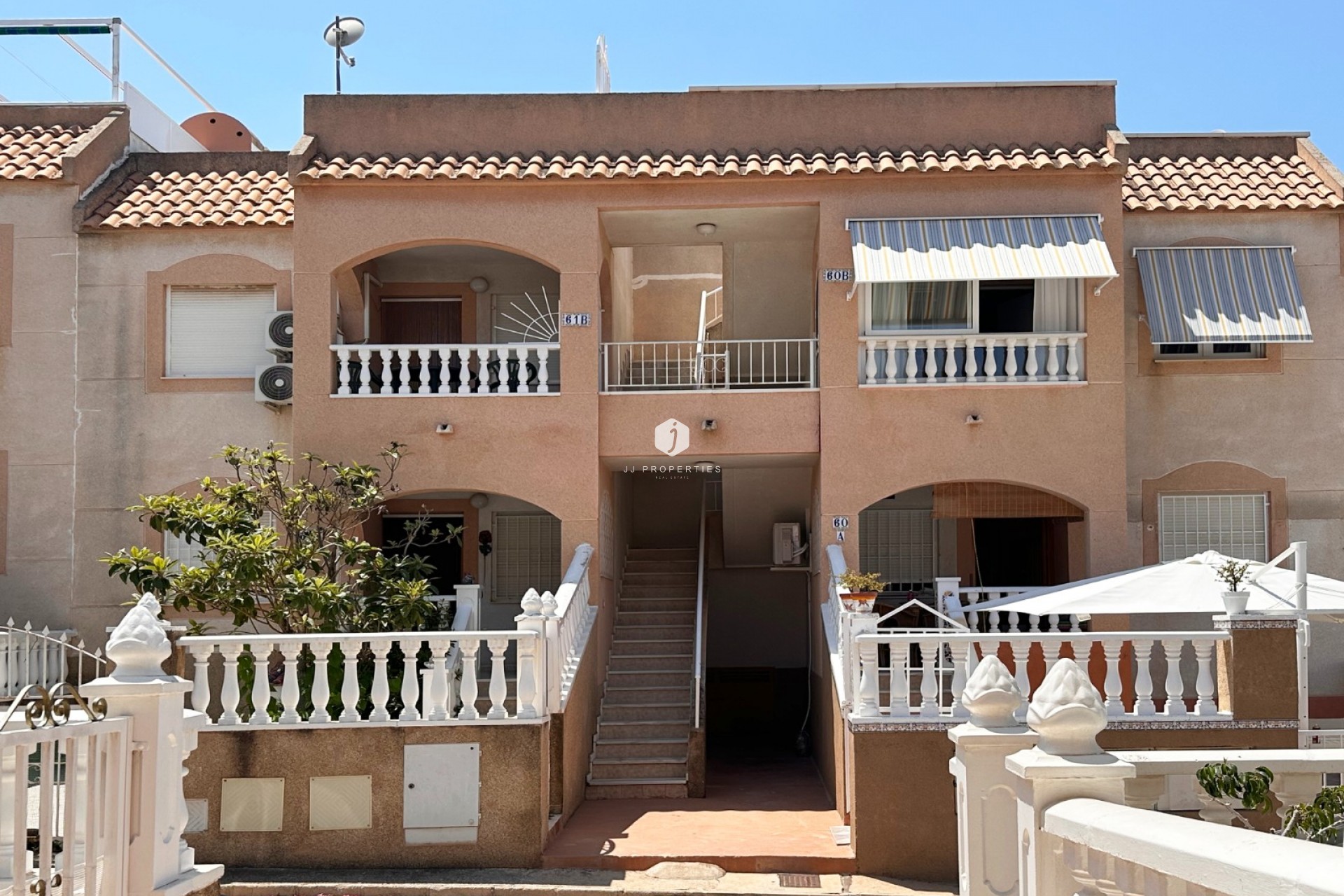 Tweedehands - Bungalow -
Torrevieja - Costa Blanca