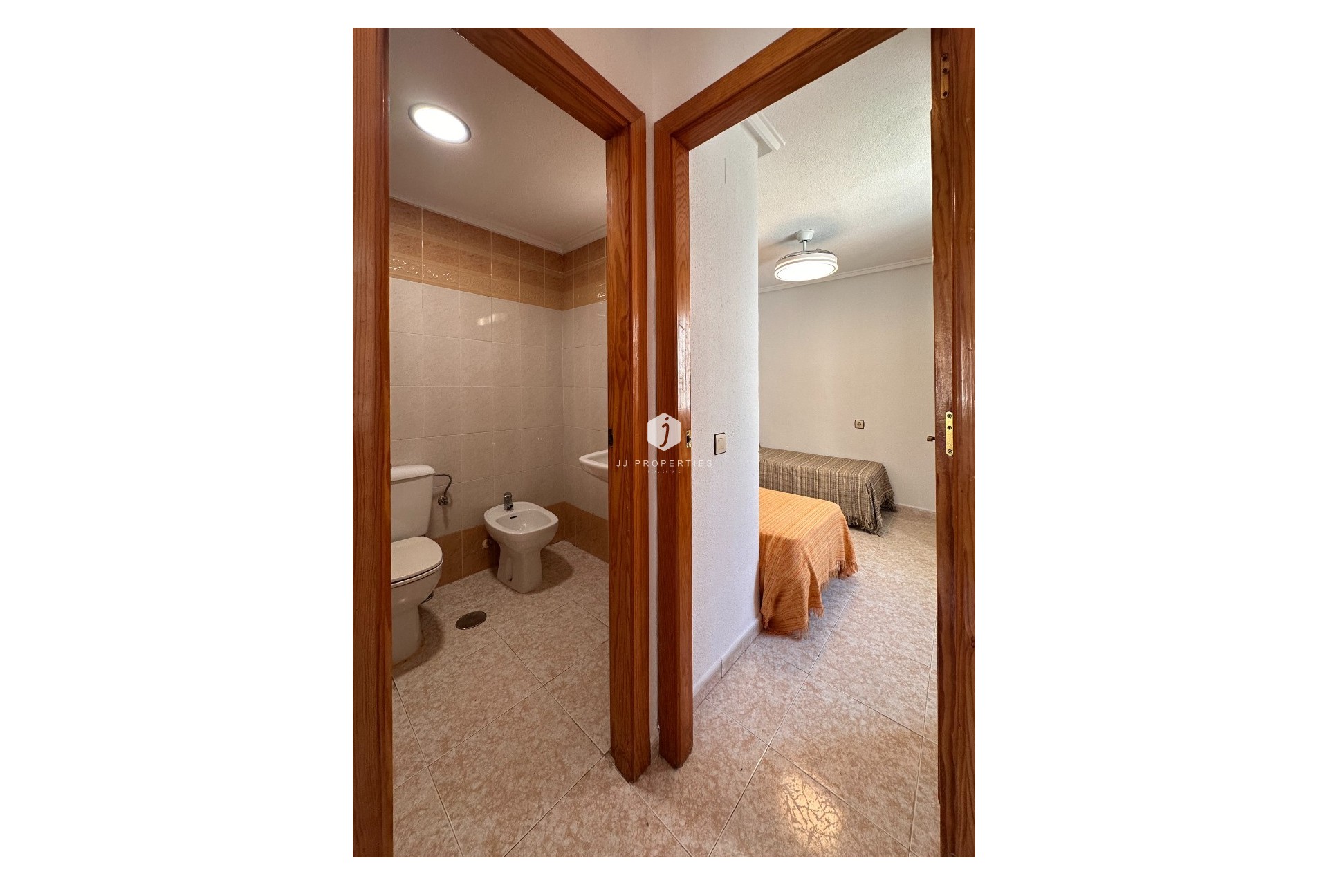 Tweedehands - Bungalow -
Torrevieja - Costa Blanca