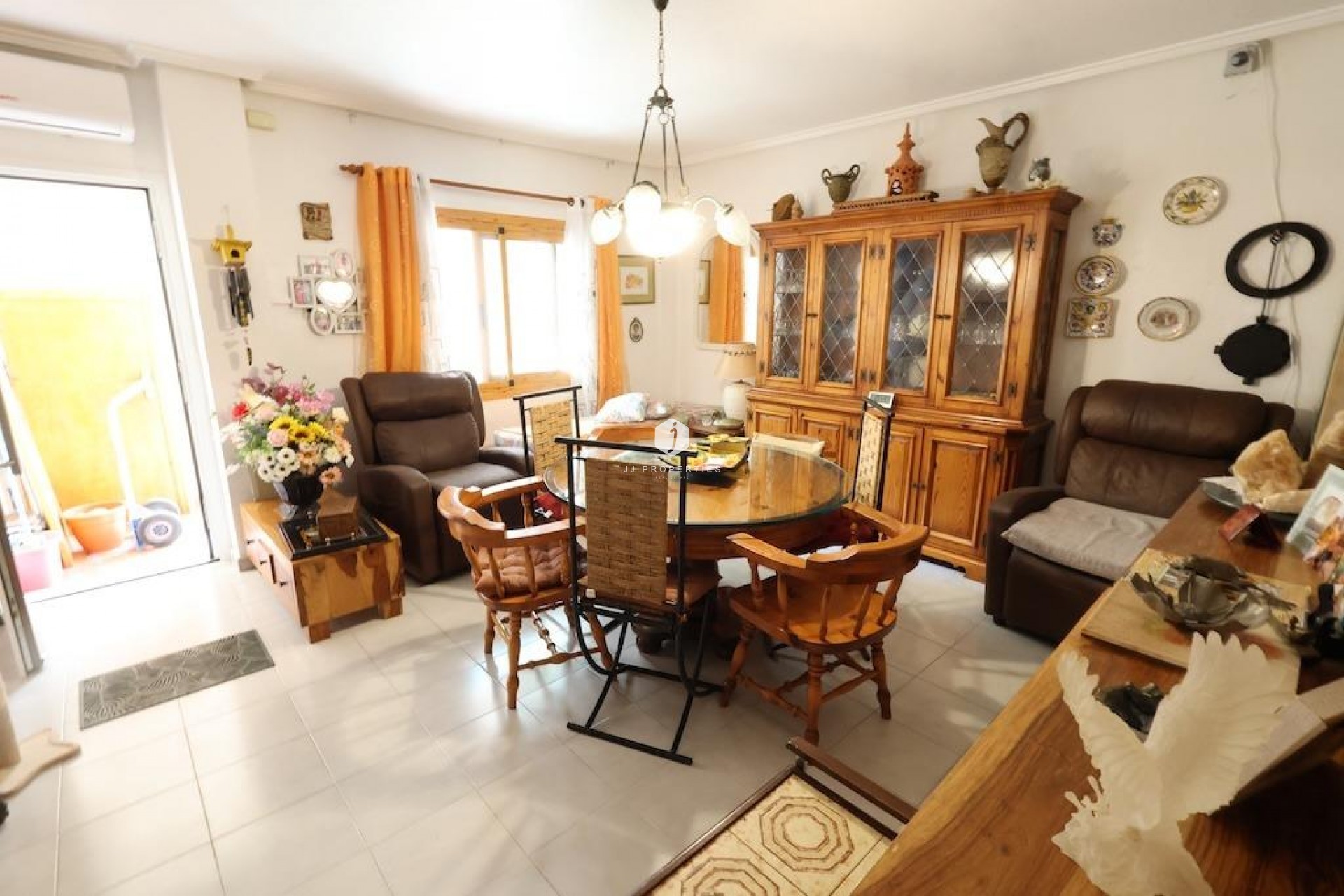 Tweedehands - Bungalow -
Torrevieja - Costa Blanca