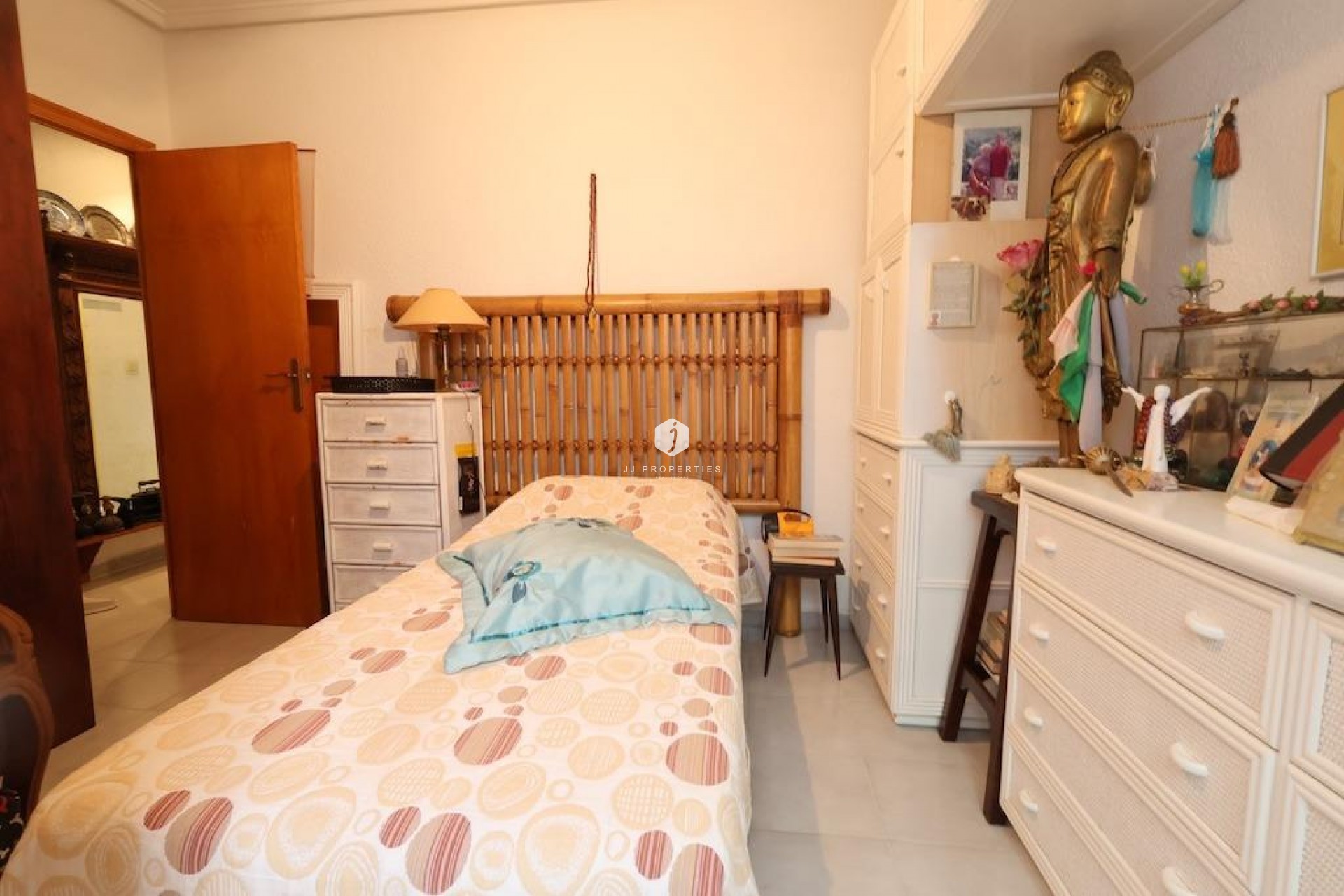Tweedehands - Bungalow -
Torrevieja - Costa Blanca
