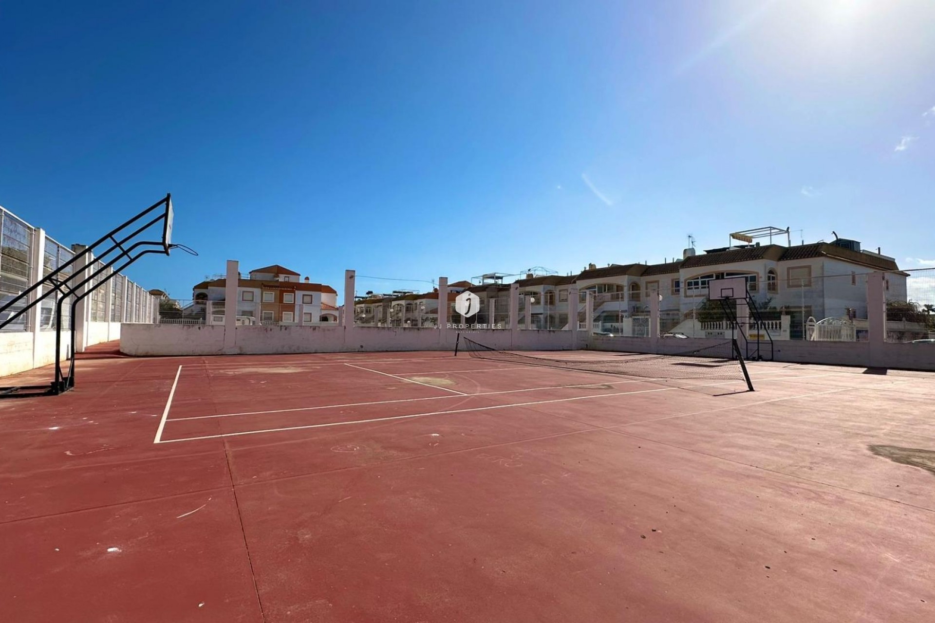 Tweedehands - Bungalow -
Torrevieja - El Limonar