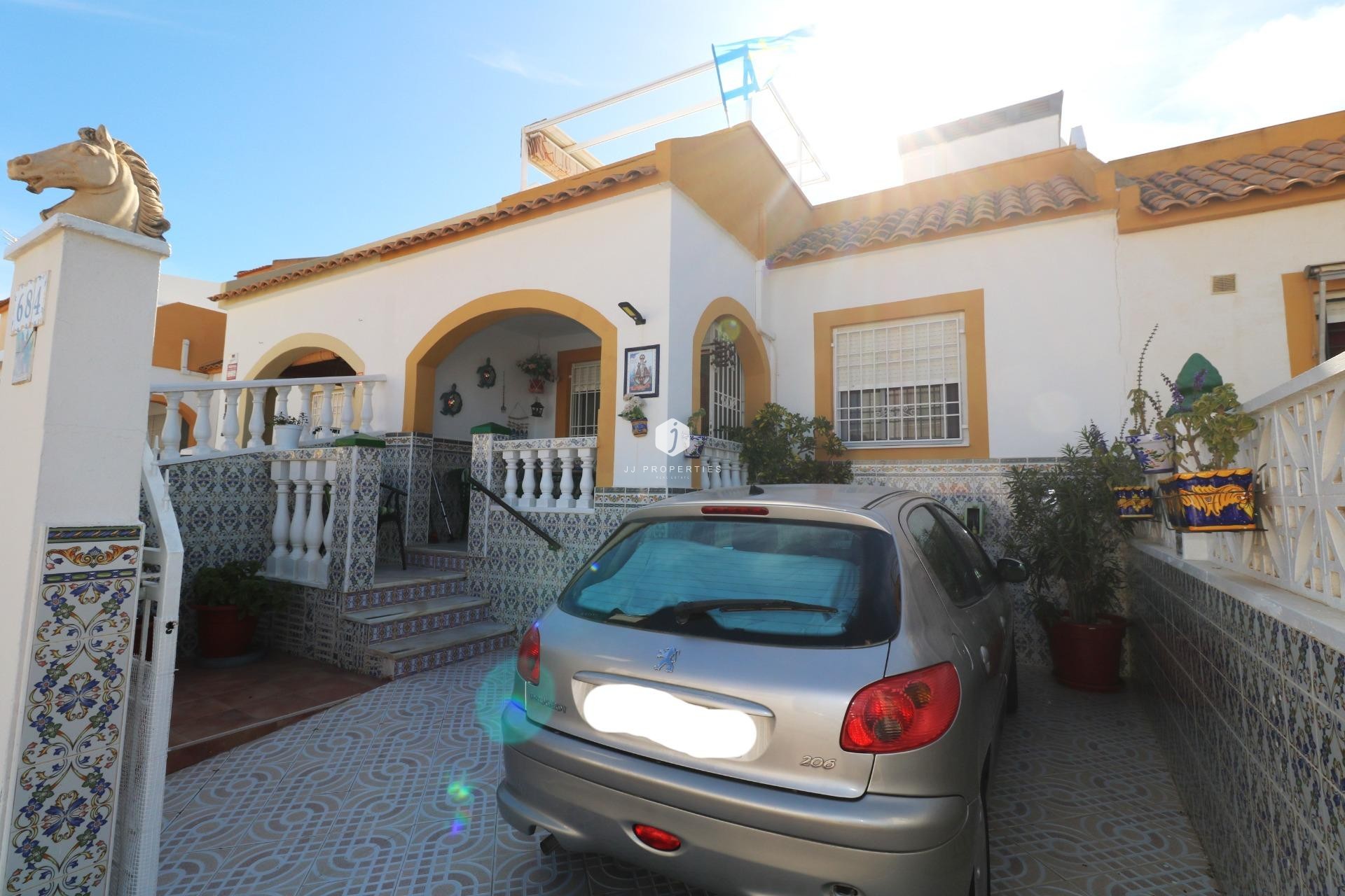 Tweedehands - Bungalow -
Torrevieja - El Limonar