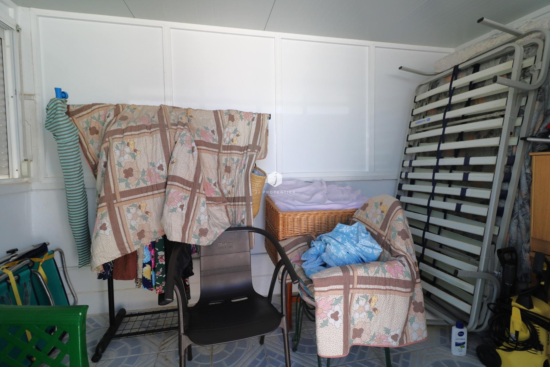 Tweedehands - Bungalow -
Torrevieja - El Limonar