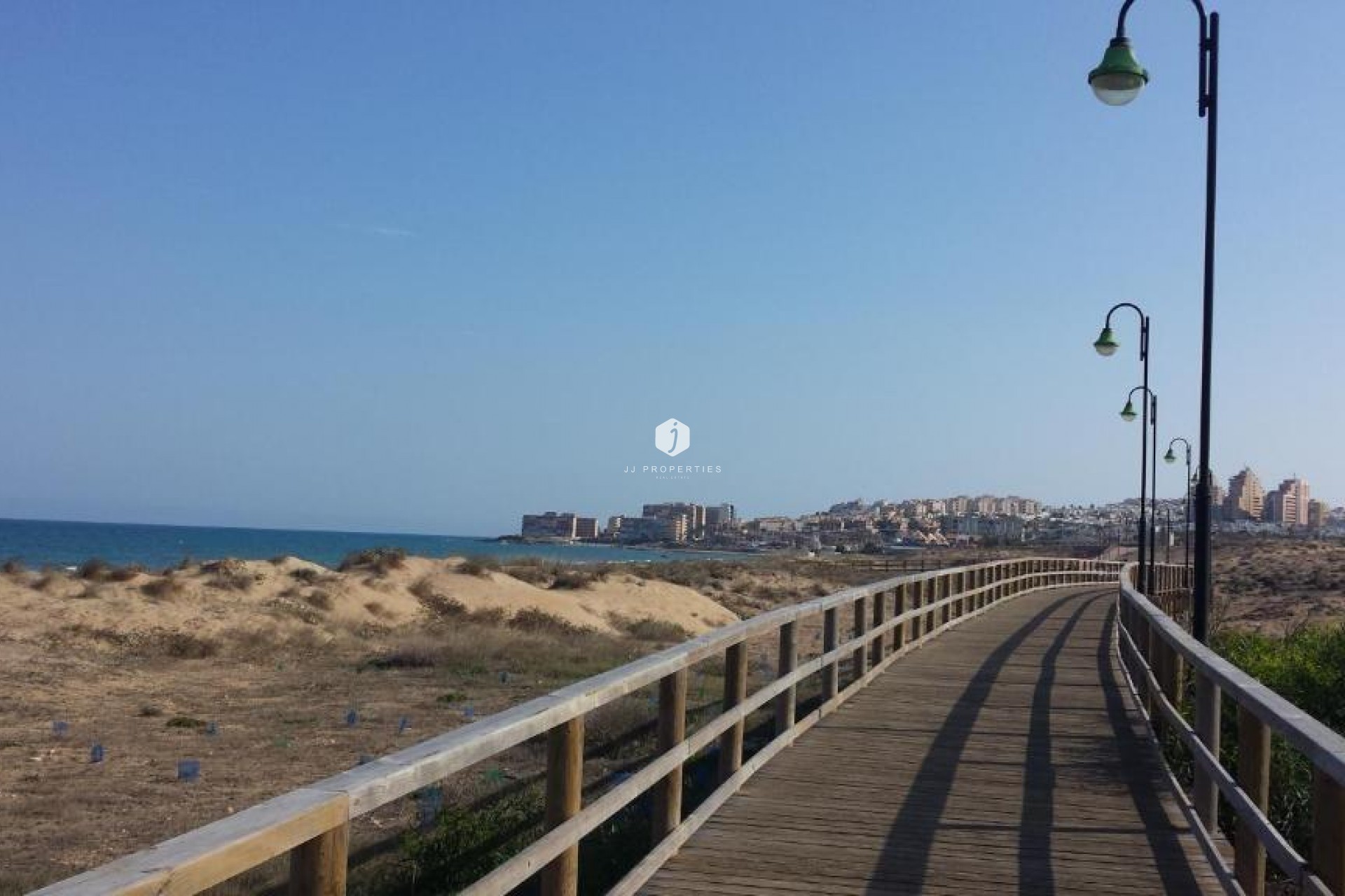 Tweedehands - Bungalow -
Torrevieja - La Mata