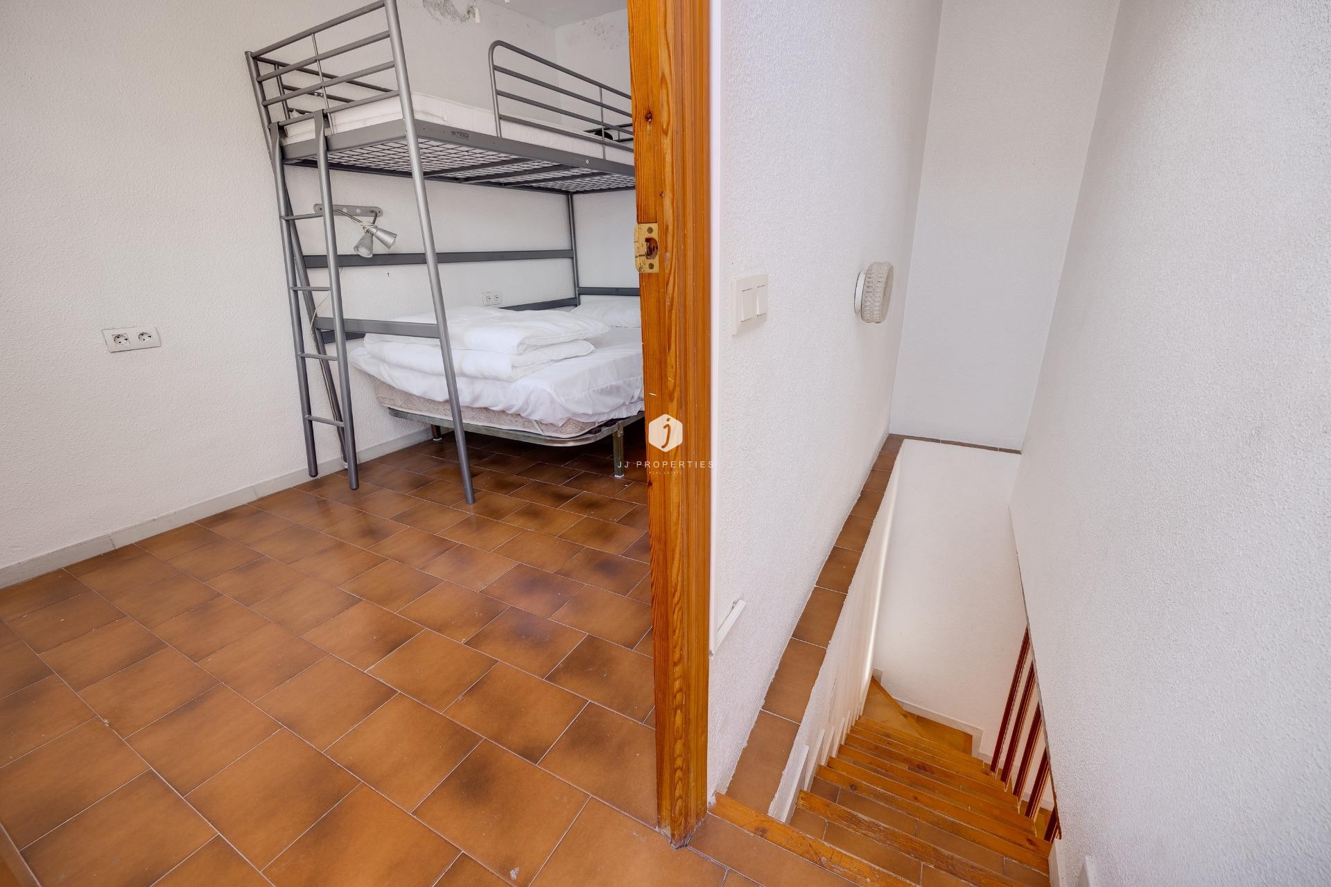 Tweedehands - Bungalow -
Torrevieja - La Mata