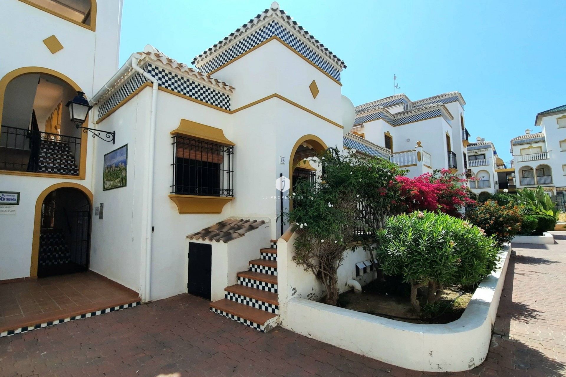 Tweedehands - Bungalow -
Torrevieja - La Mata