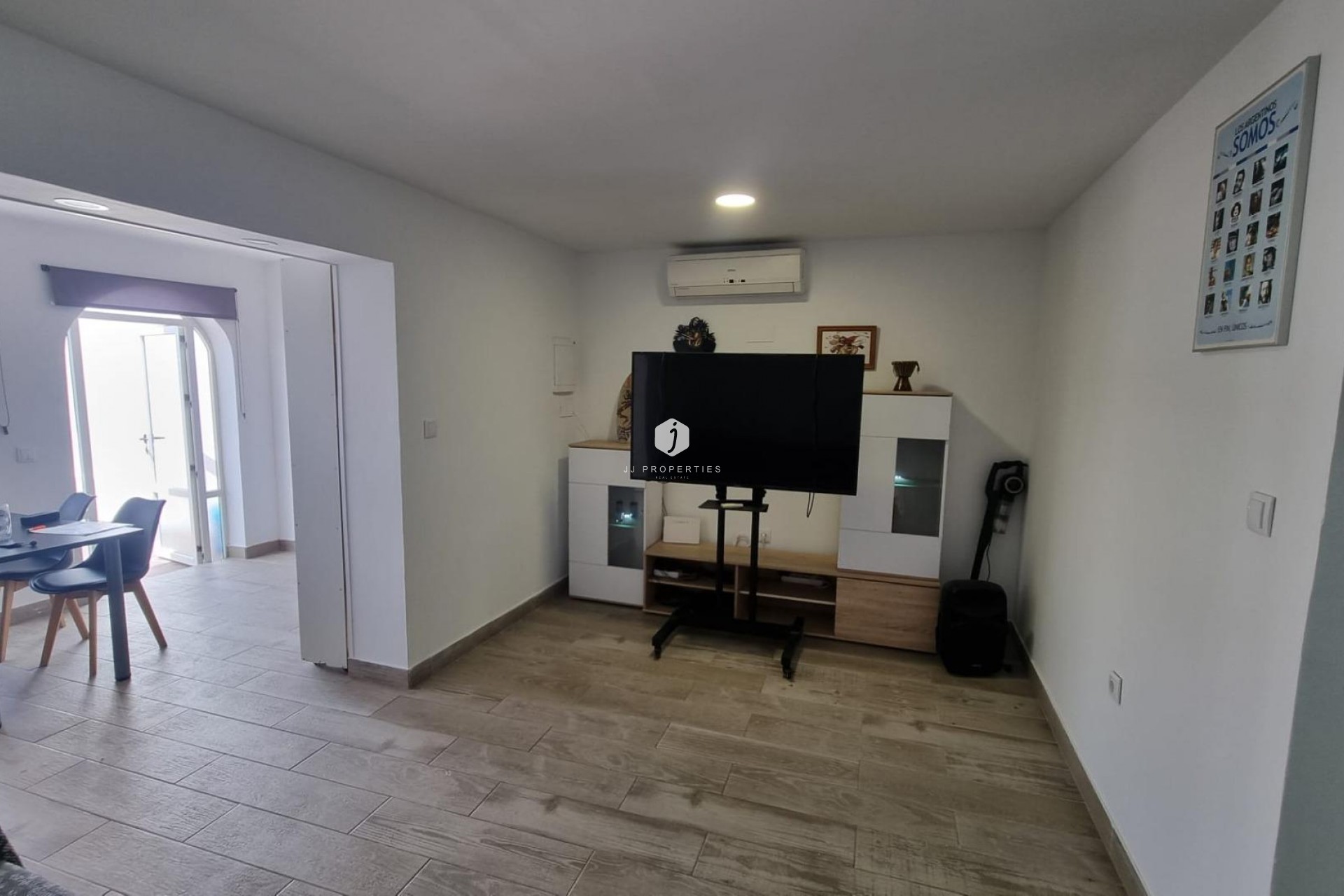 Tweedehands - Bungalow -
Torrevieja - La Siesta - El Salado - Torreta