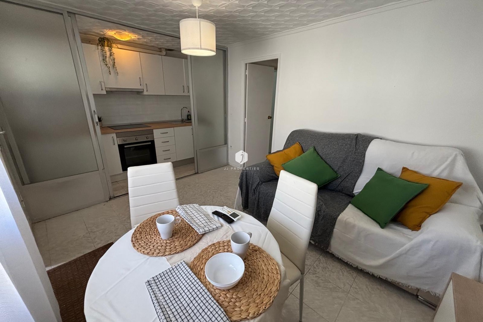 Tweedehands - Bungalow -
Torrevieja - La Siesta - El Salado - Torreta