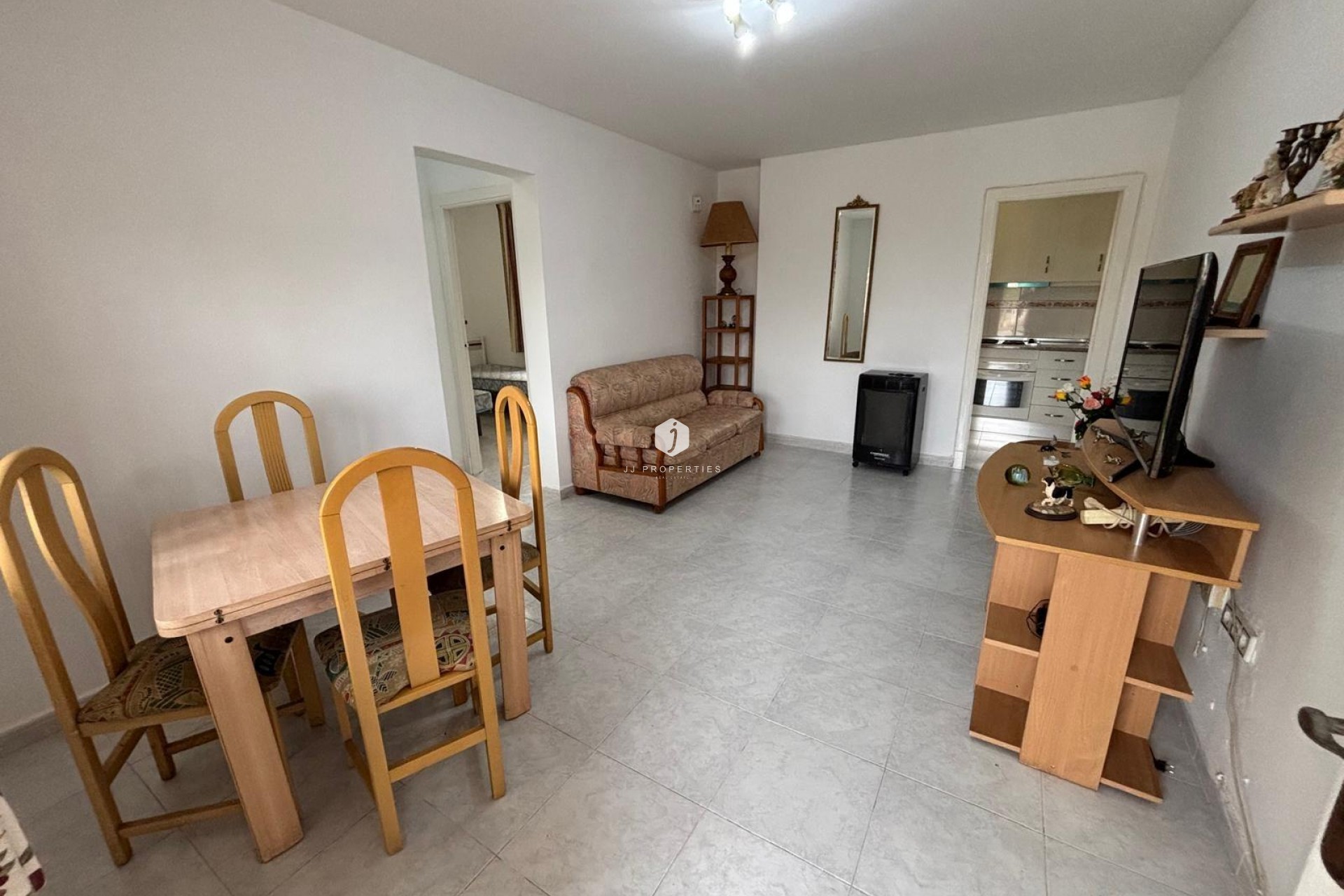 Tweedehands - Bungalow -
Torrevieja - La Siesta - El Salado - Torreta