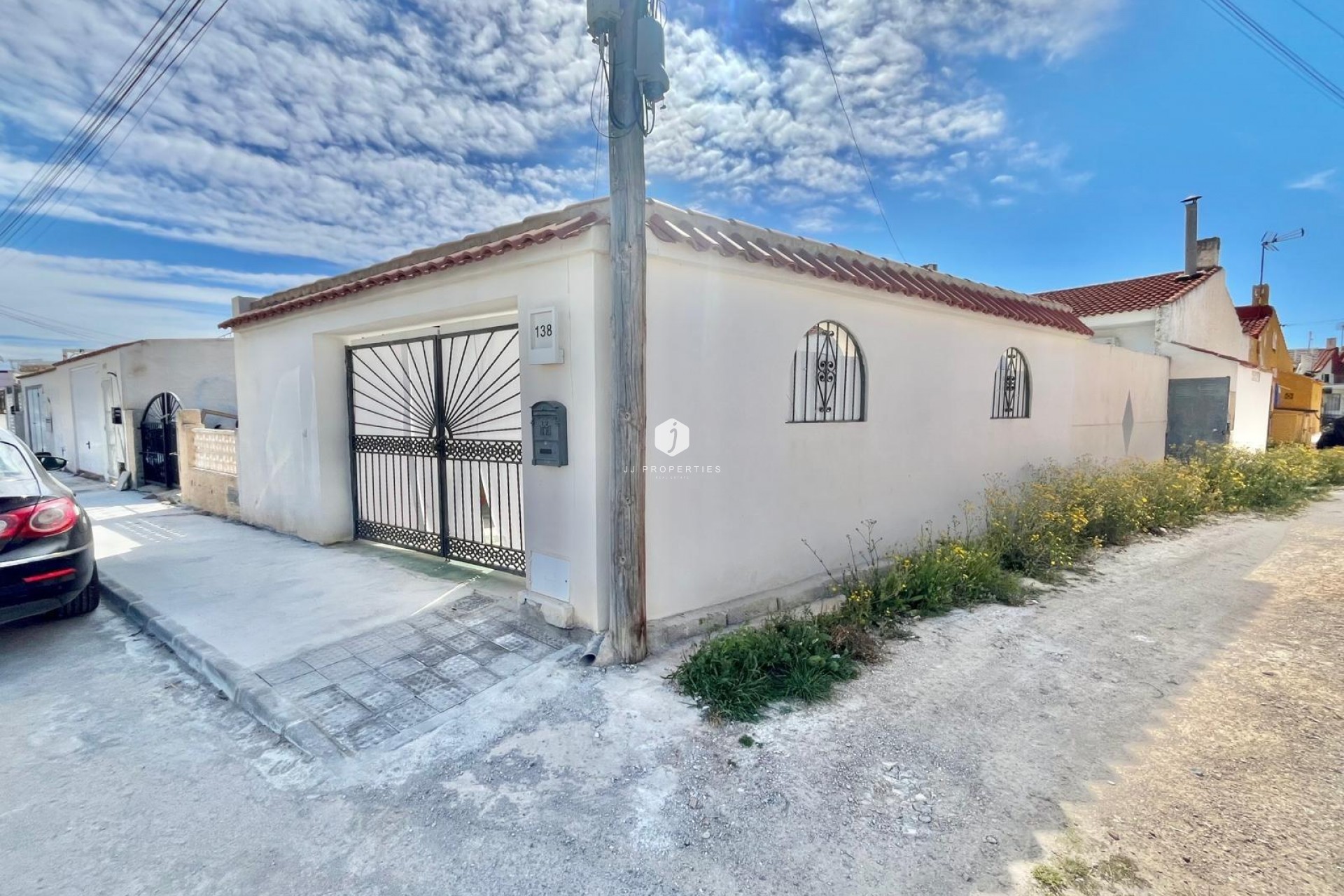 Tweedehands - Bungalow -
Torrevieja - La Siesta - El Salado - Torreta