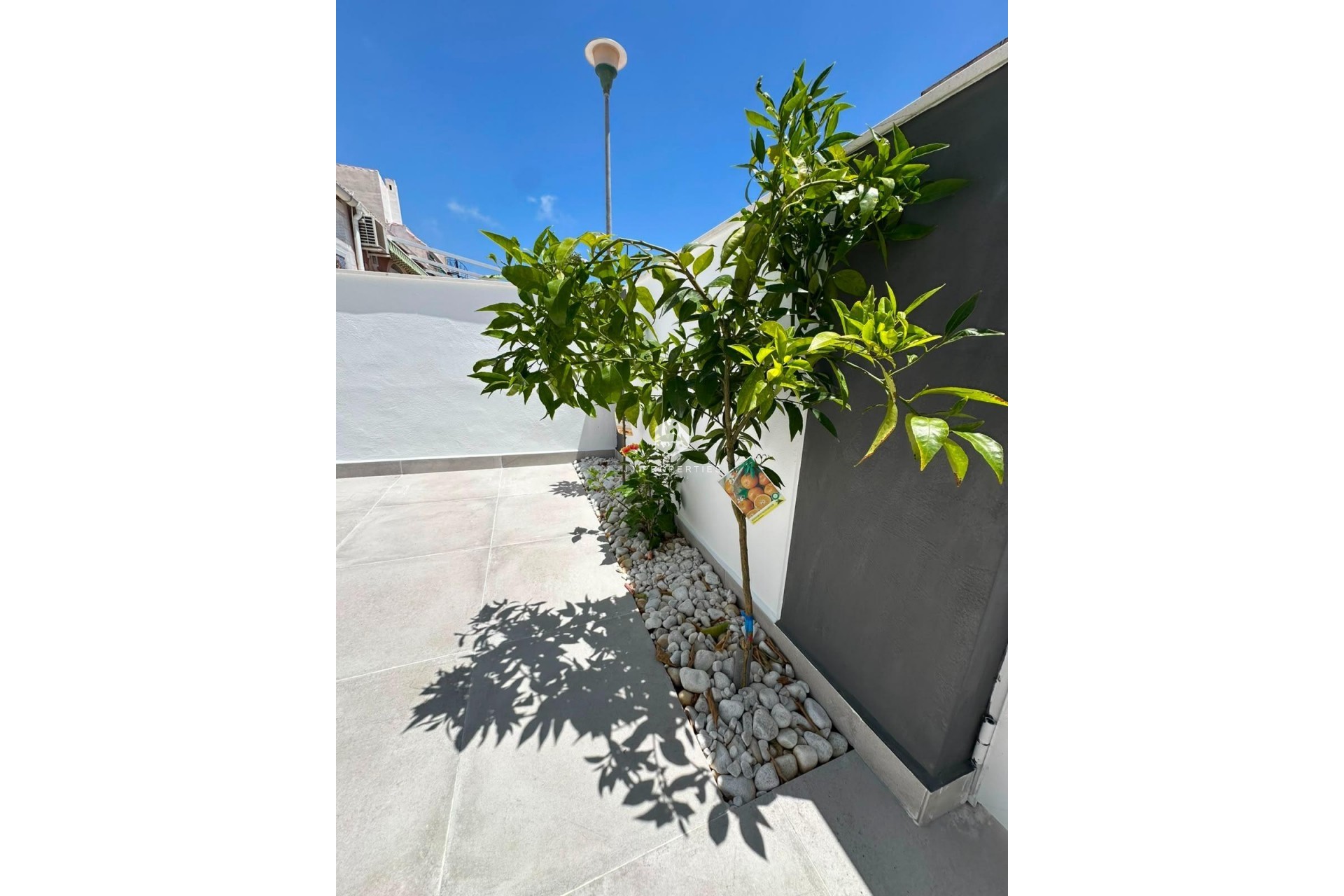 Tweedehands - Bungalow -
Torrevieja - La Siesta - El Salado - Torreta