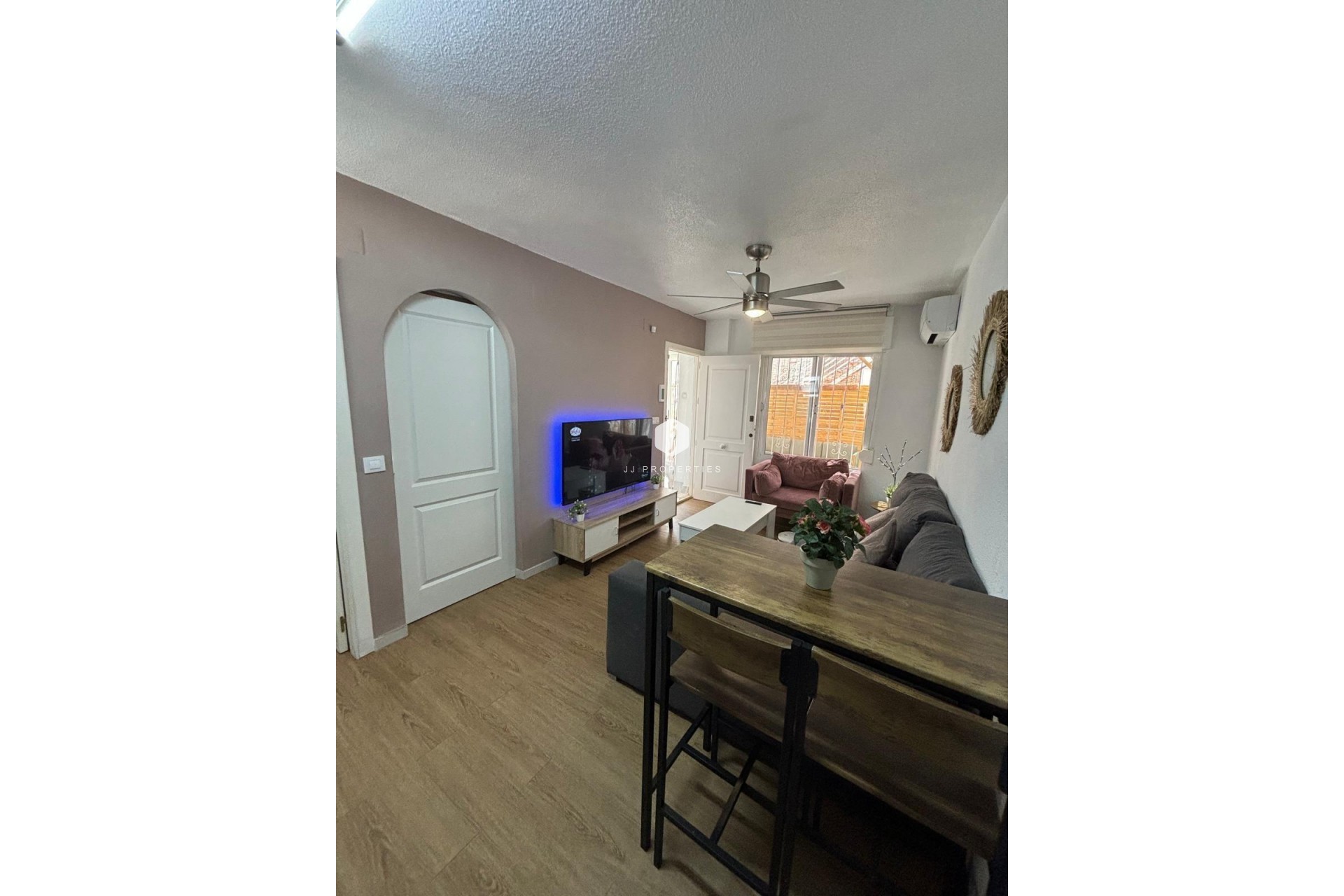 Tweedehands - Bungalow -
Torrevieja - Los Balcones
